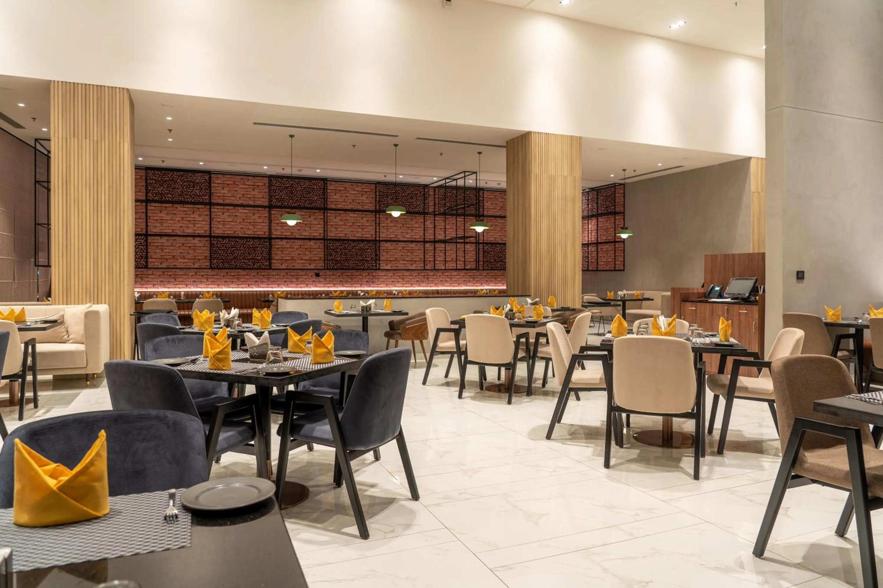 Ramada Encore By Wyndham Bhiwadi Phool Bagh Chowk