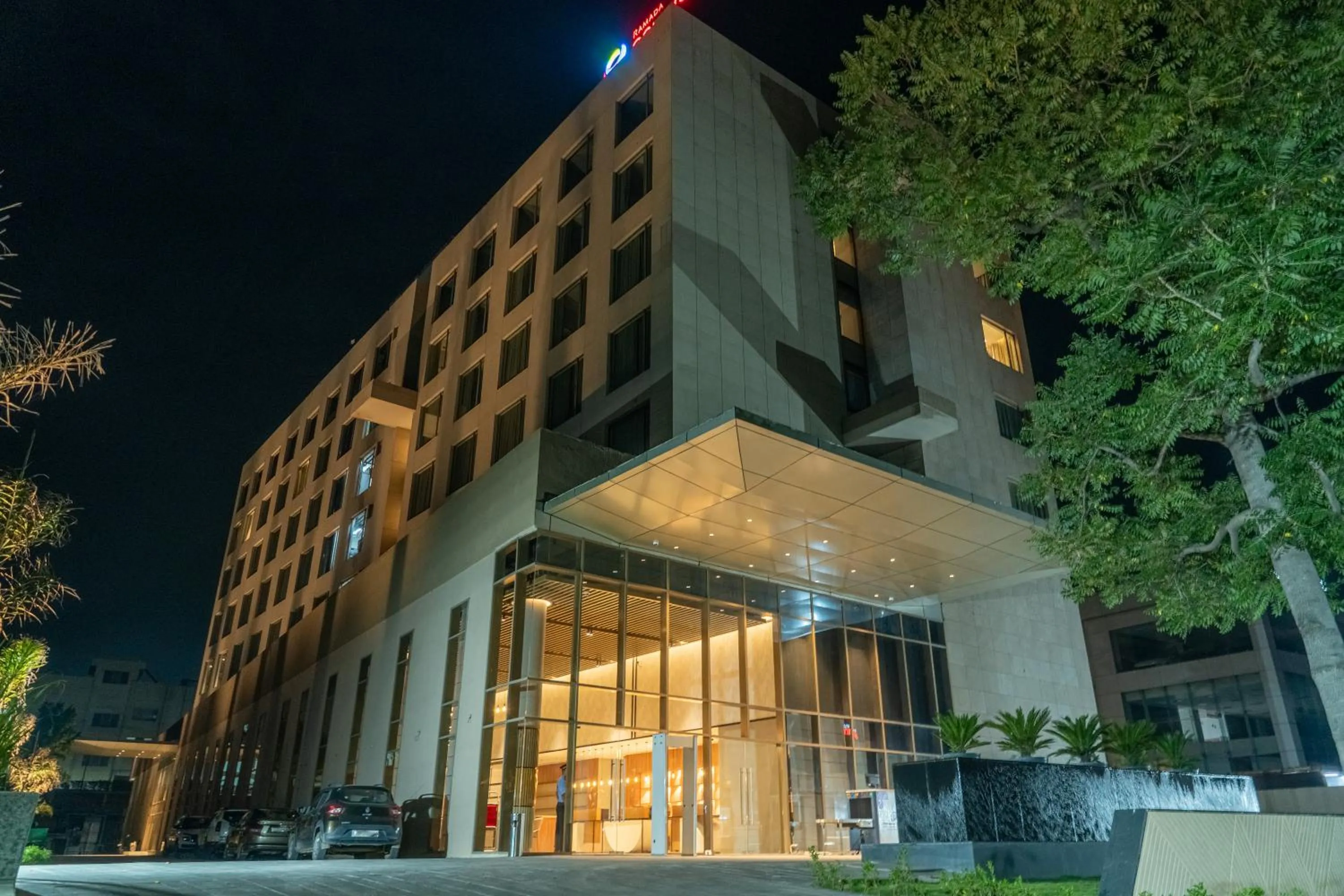 Ramada Encore By Wyndham Bhiwadi Phool Bagh Chowk