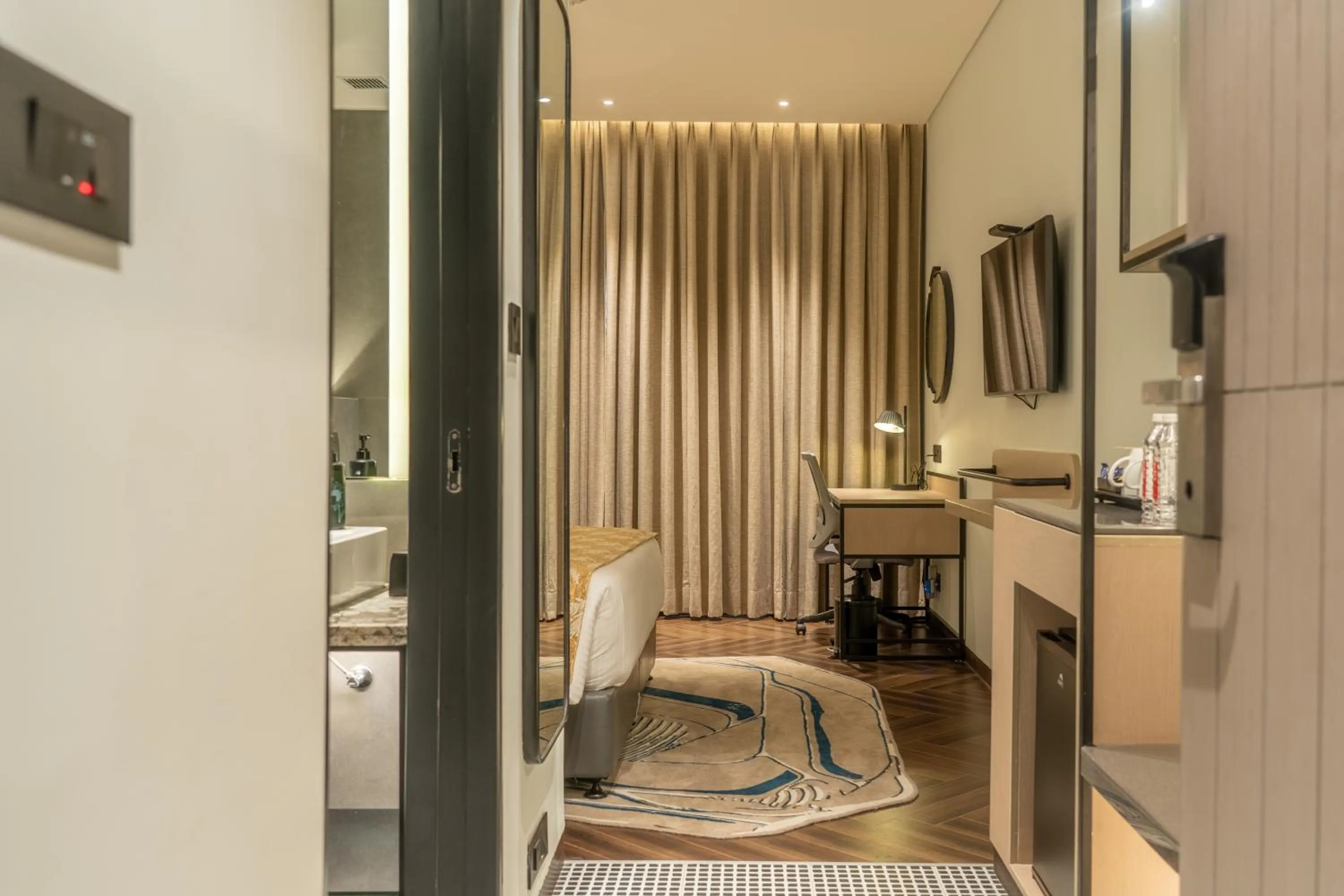 Ramada Encore By Wyndham Bhiwadi Phool Bagh Chowk