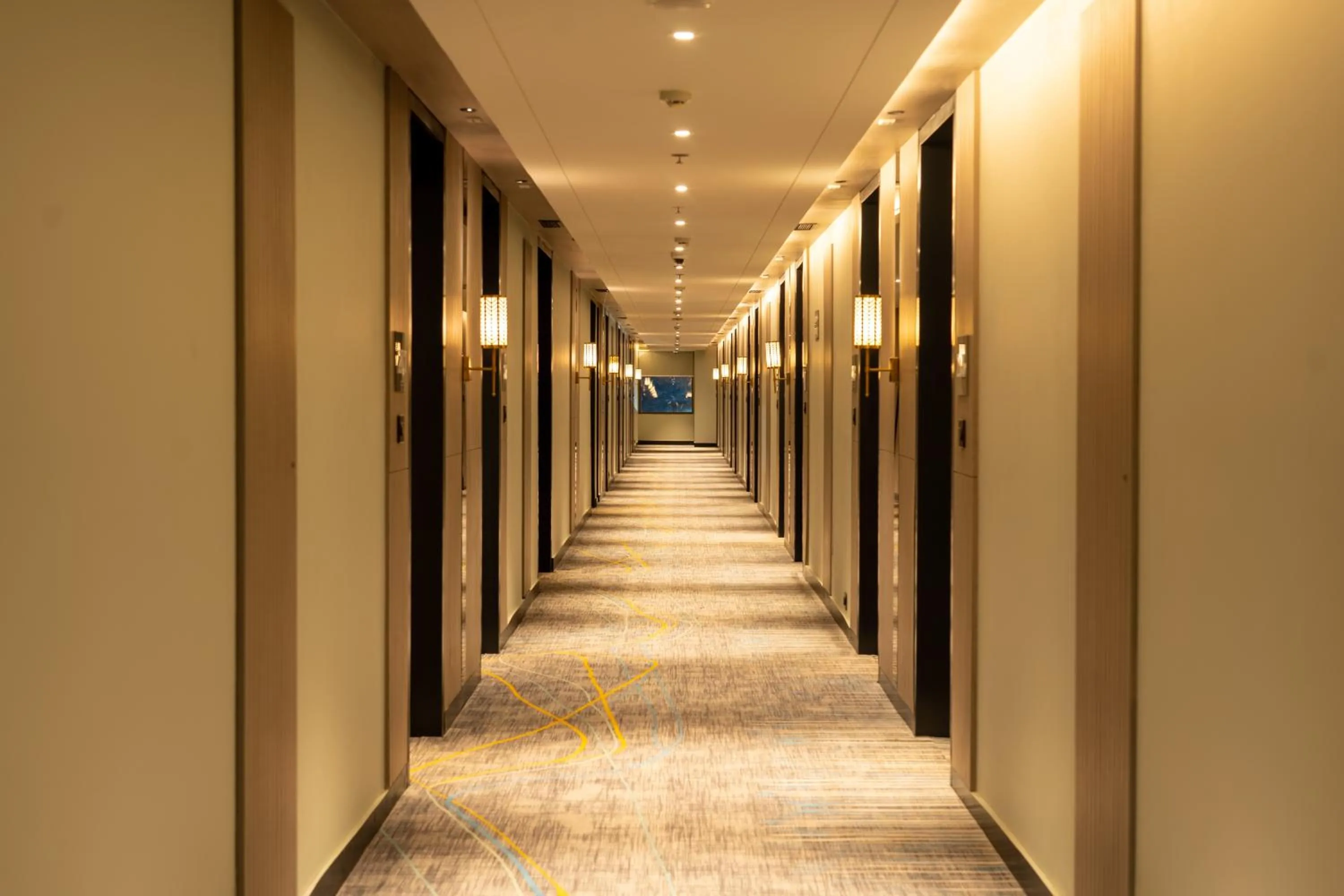 Ramada Encore By Wyndham Bhiwadi Phool Bagh Chowk