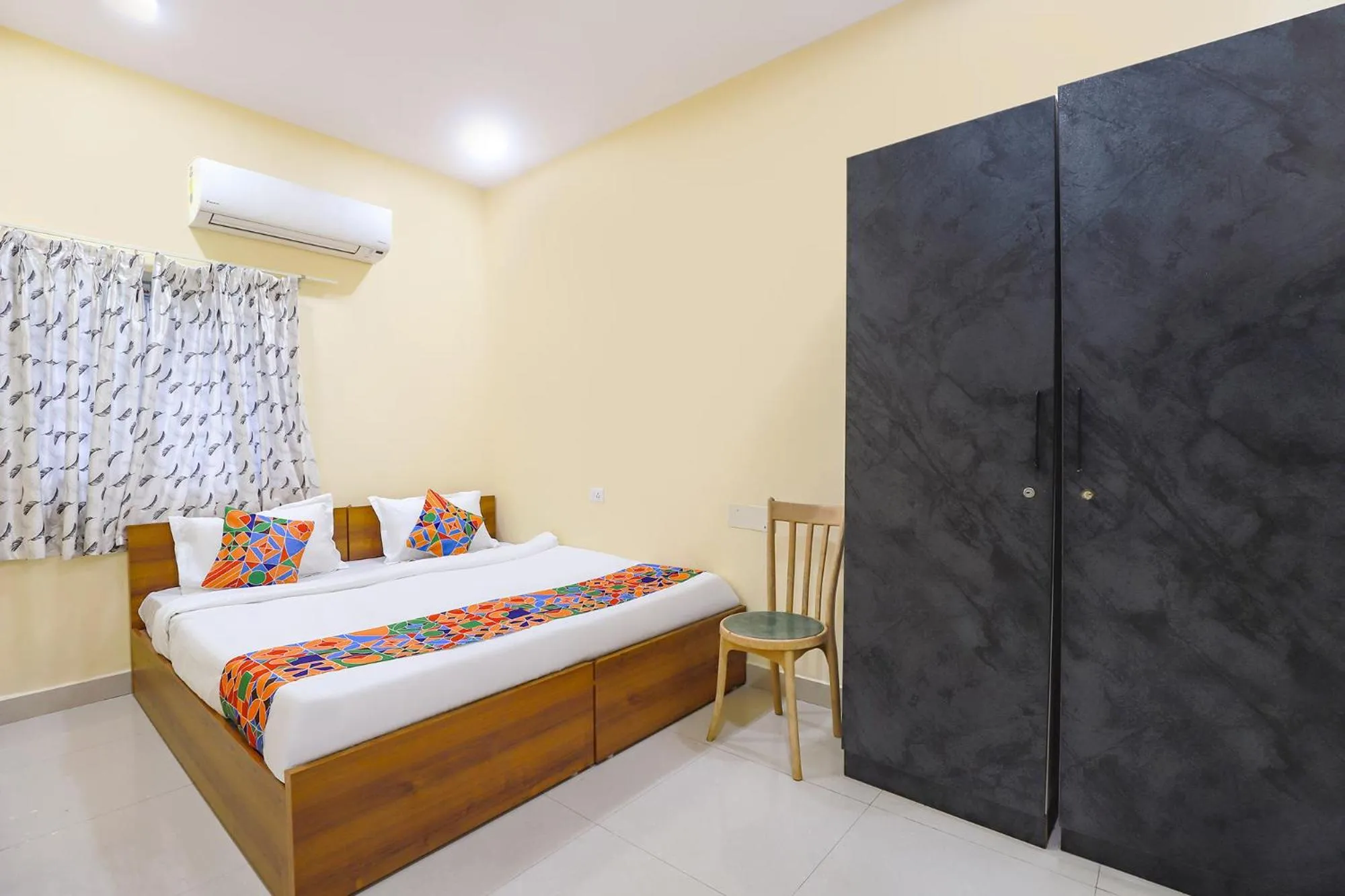 Bed in FabHotel GT Empire