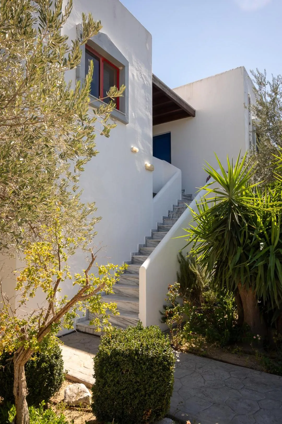 Property building in Triantafillas Suites