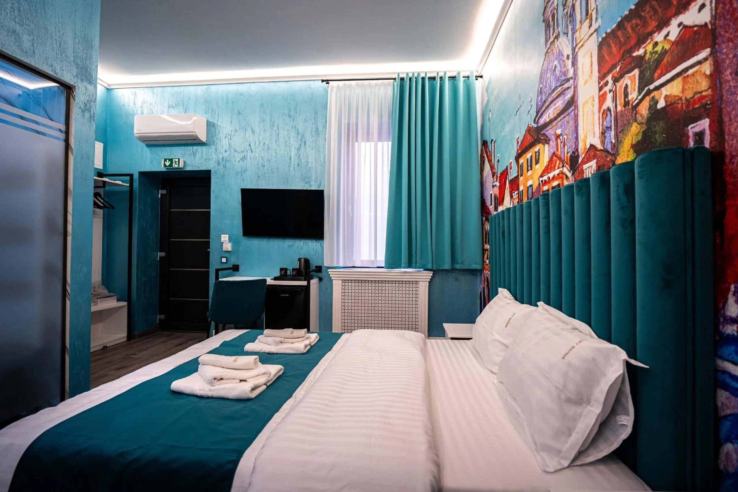 Photo of the whole room, Bed in City Boutique Hotel Reghin