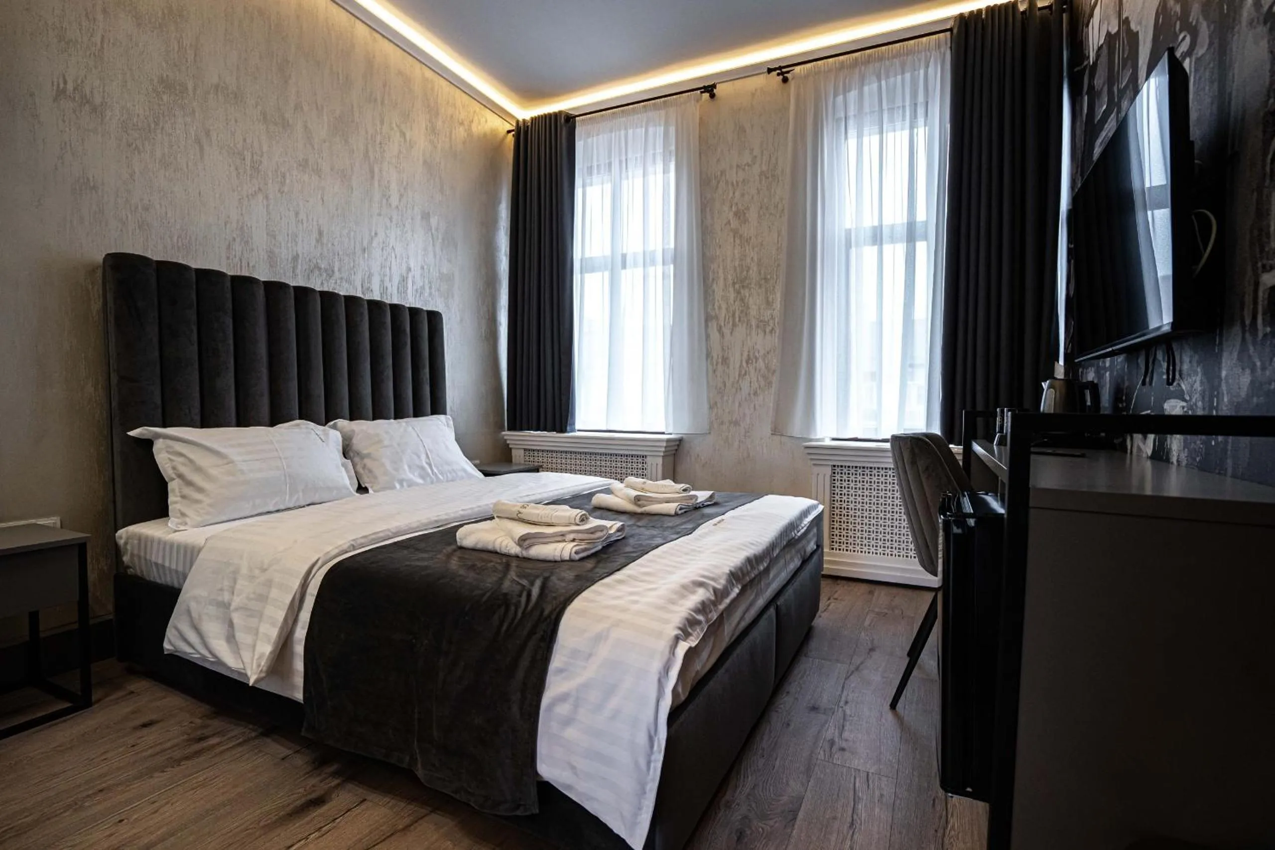 Photo of the whole room, Bed in City Boutique Hotel Reghin