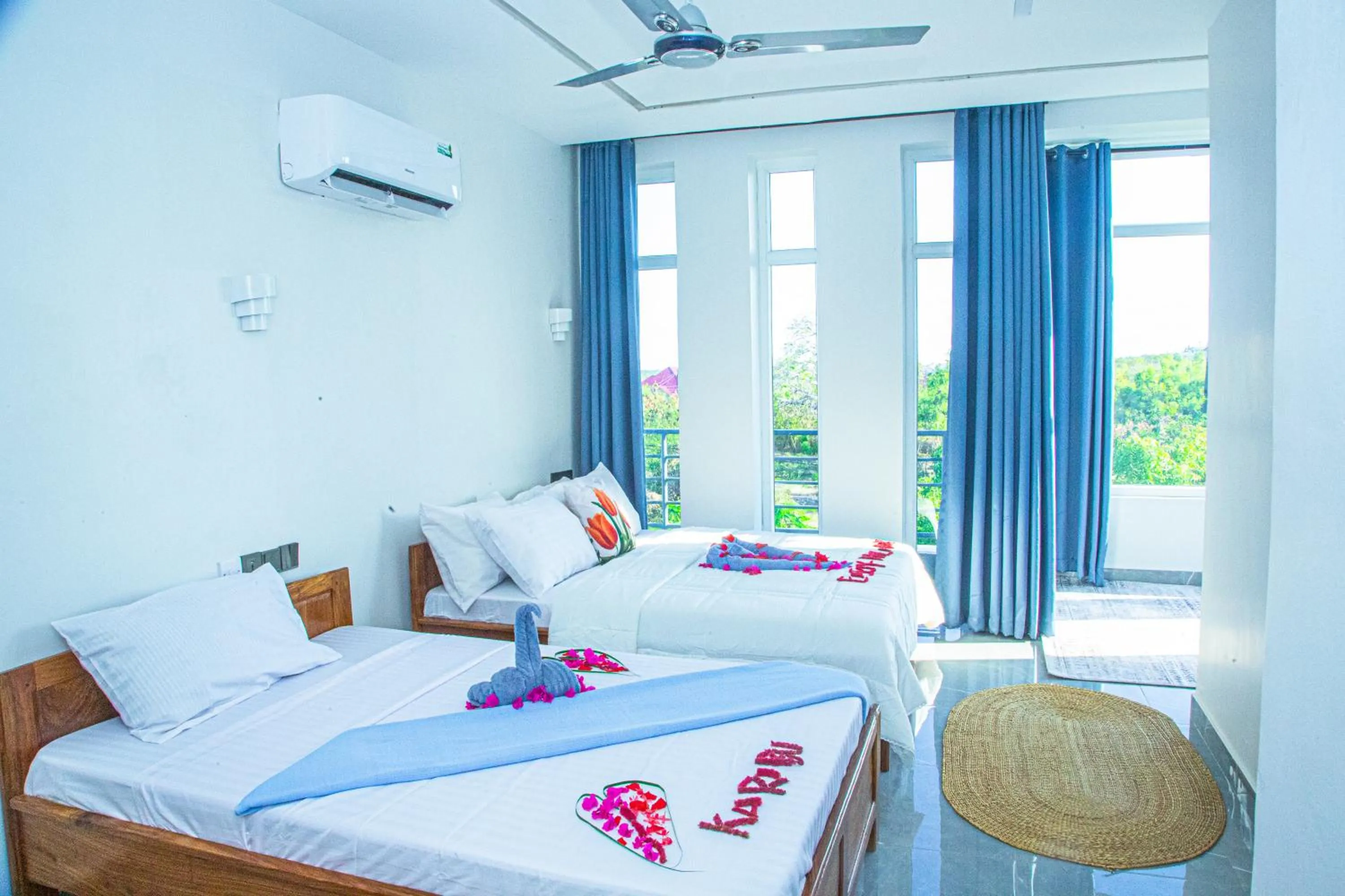 Bed in Jazira Palace