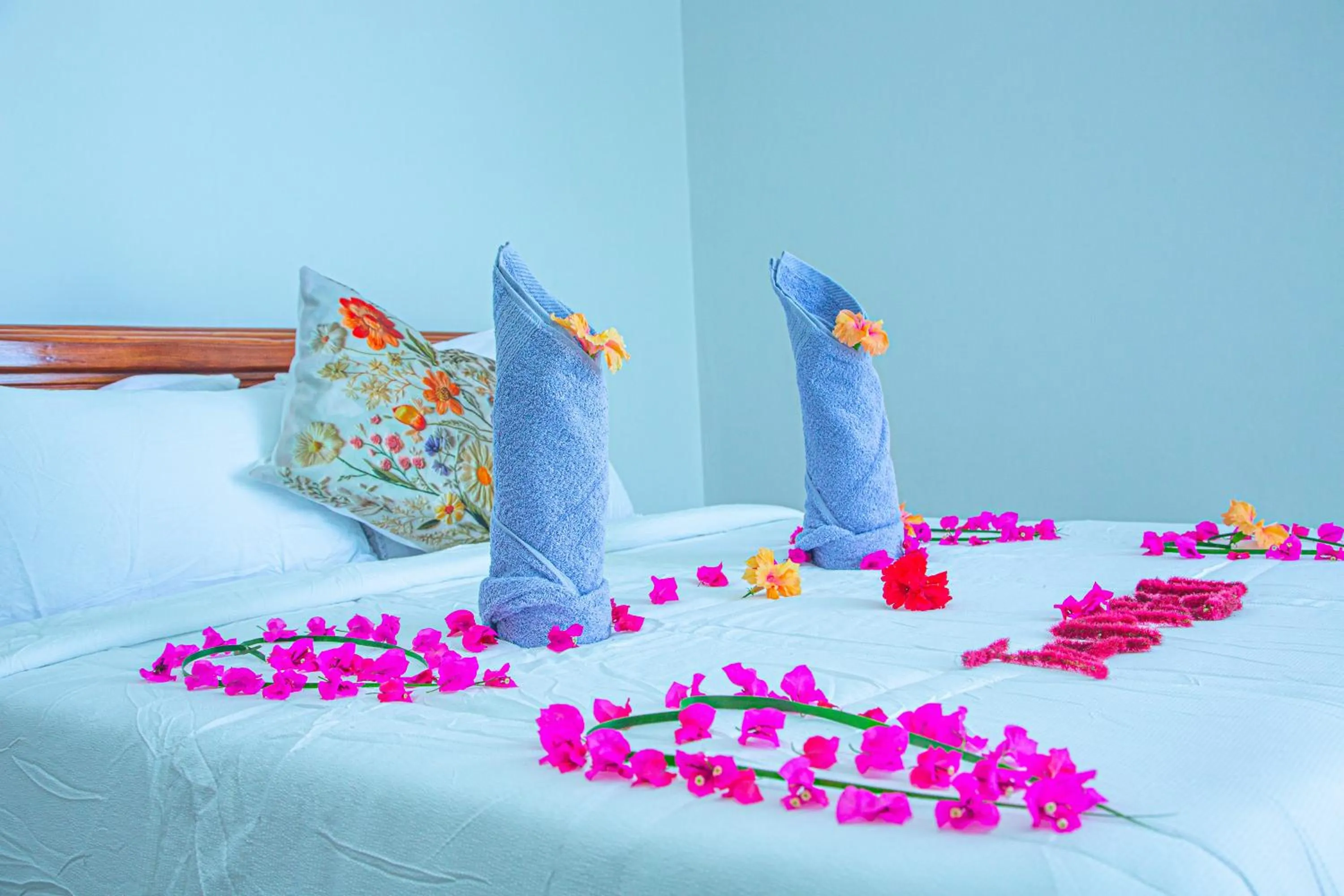 Bed in Jazira Palace