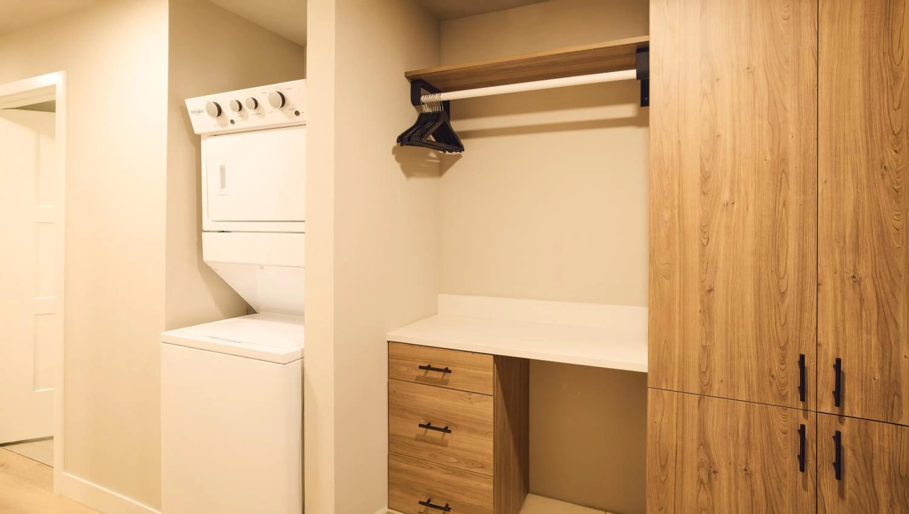 wardrobe in The Dylin