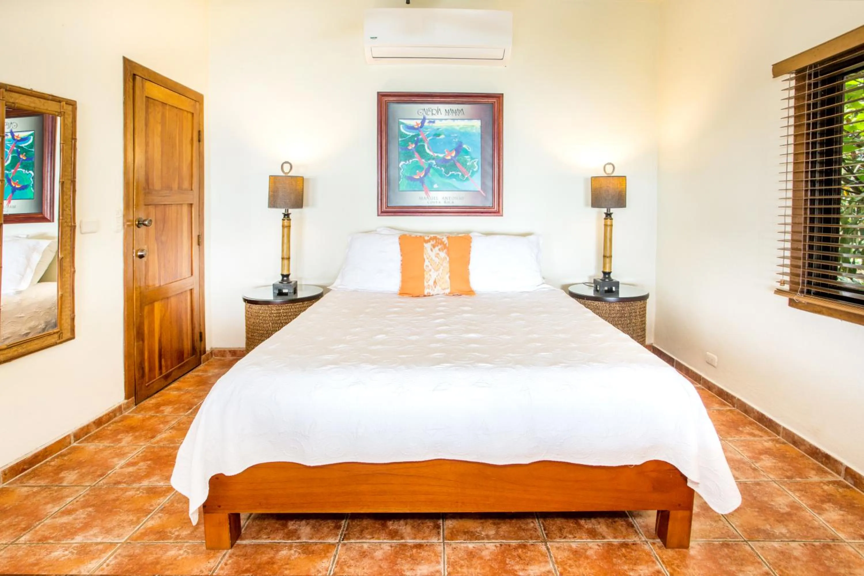 Bedroom, Bed in Hotel Villas Nicolas - Adults Only