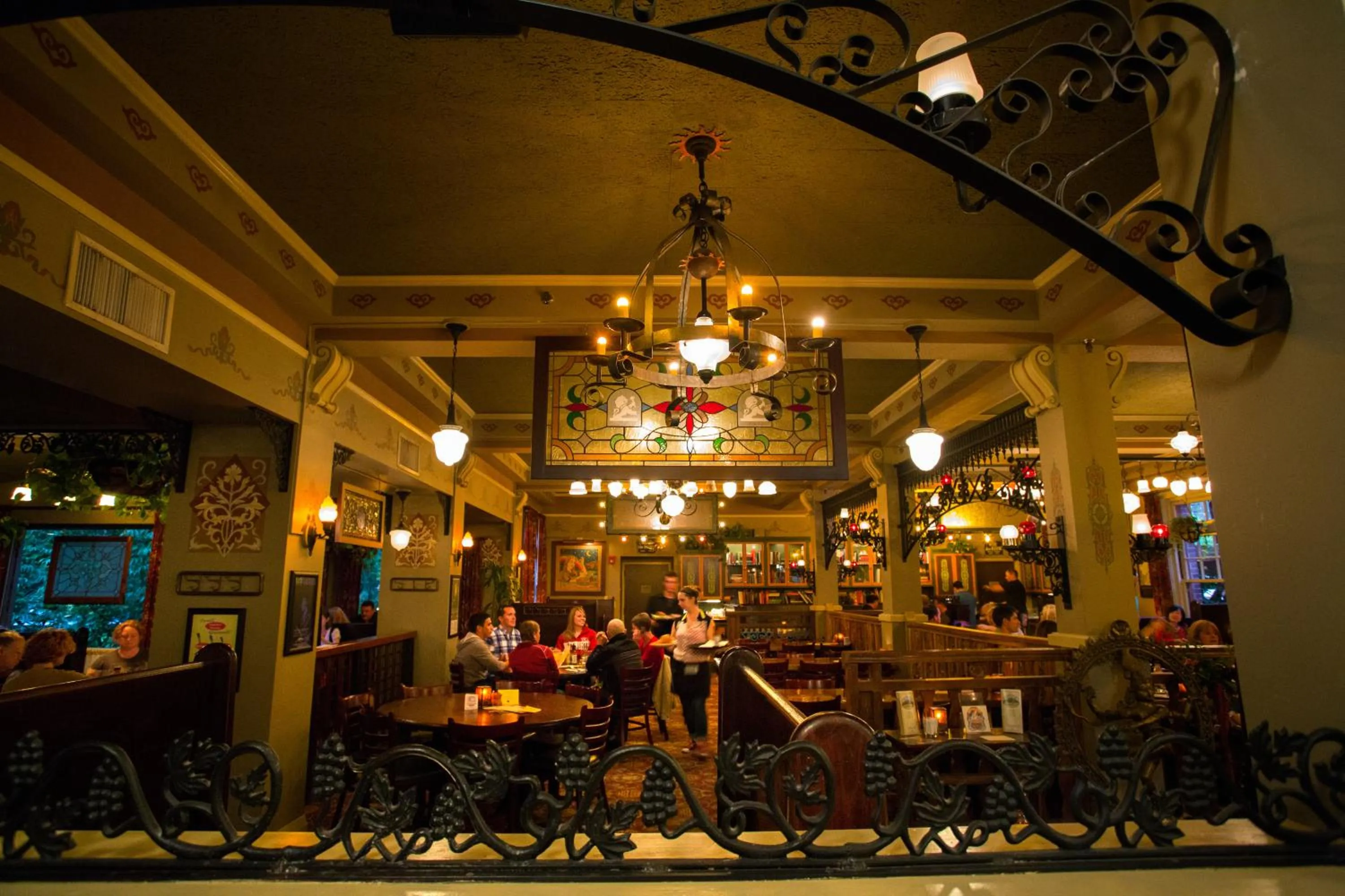Restaurant/places to eat in McMenamins Grand Lodge