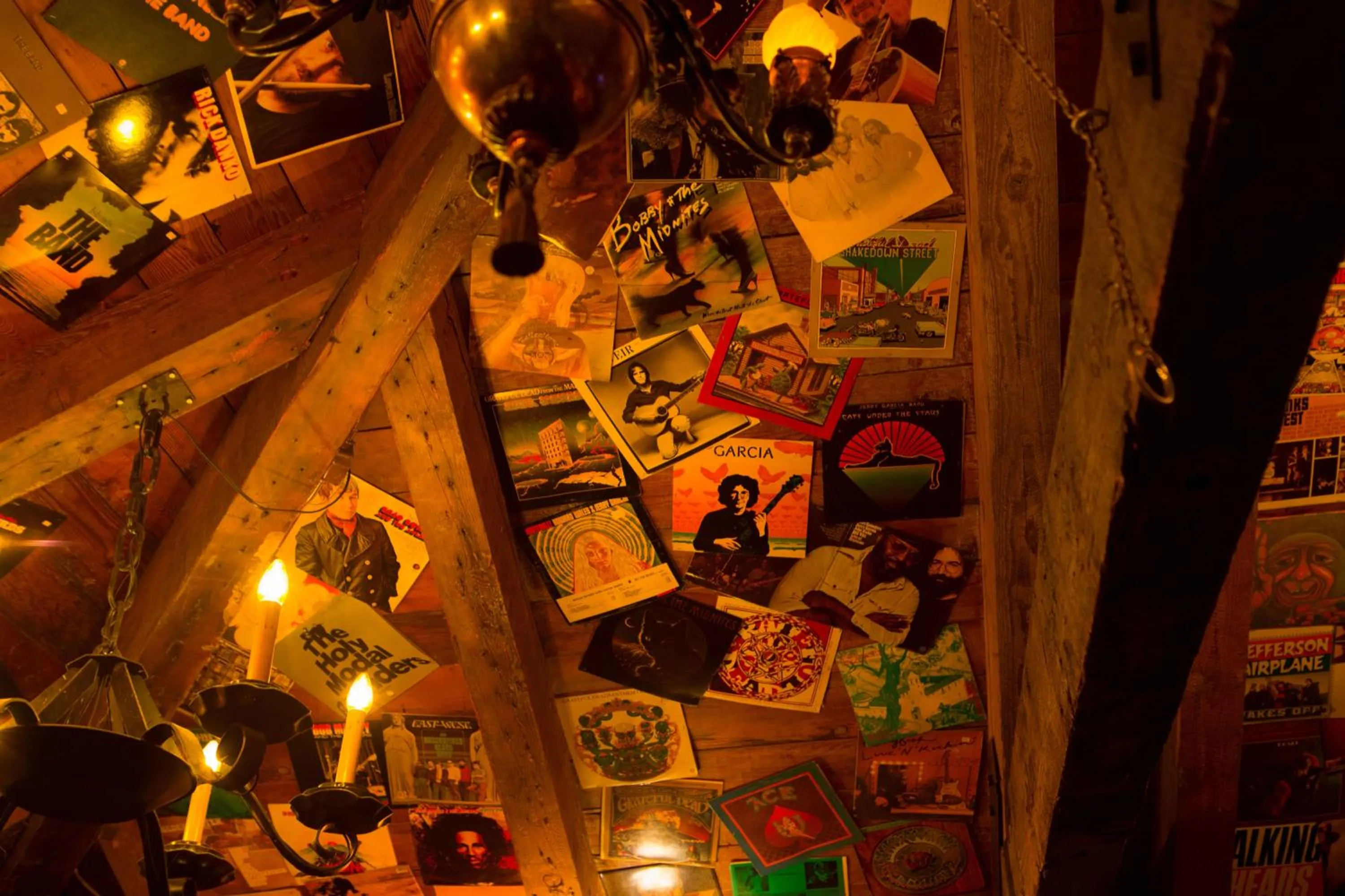 Decorative detail in McMenamins Grand Lodge