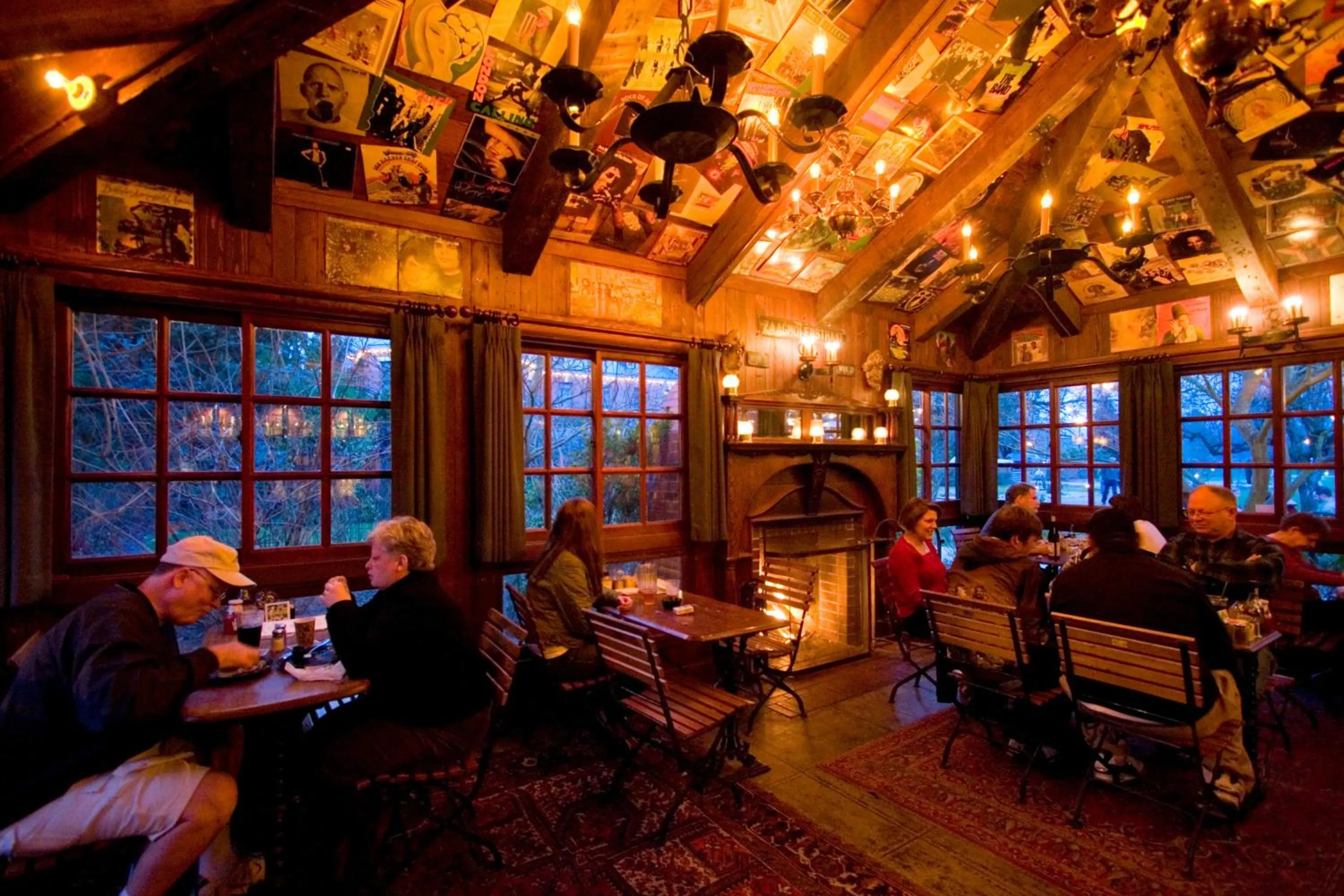 Restaurant/places to eat in McMenamins Grand Lodge