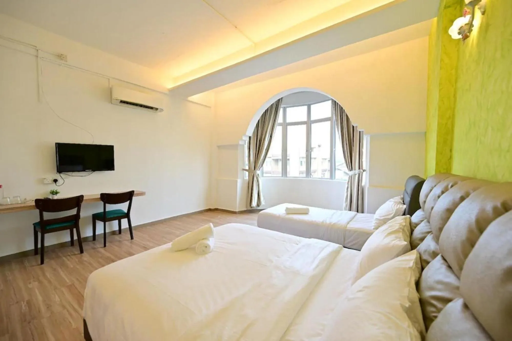 Bed in First Star Homestay