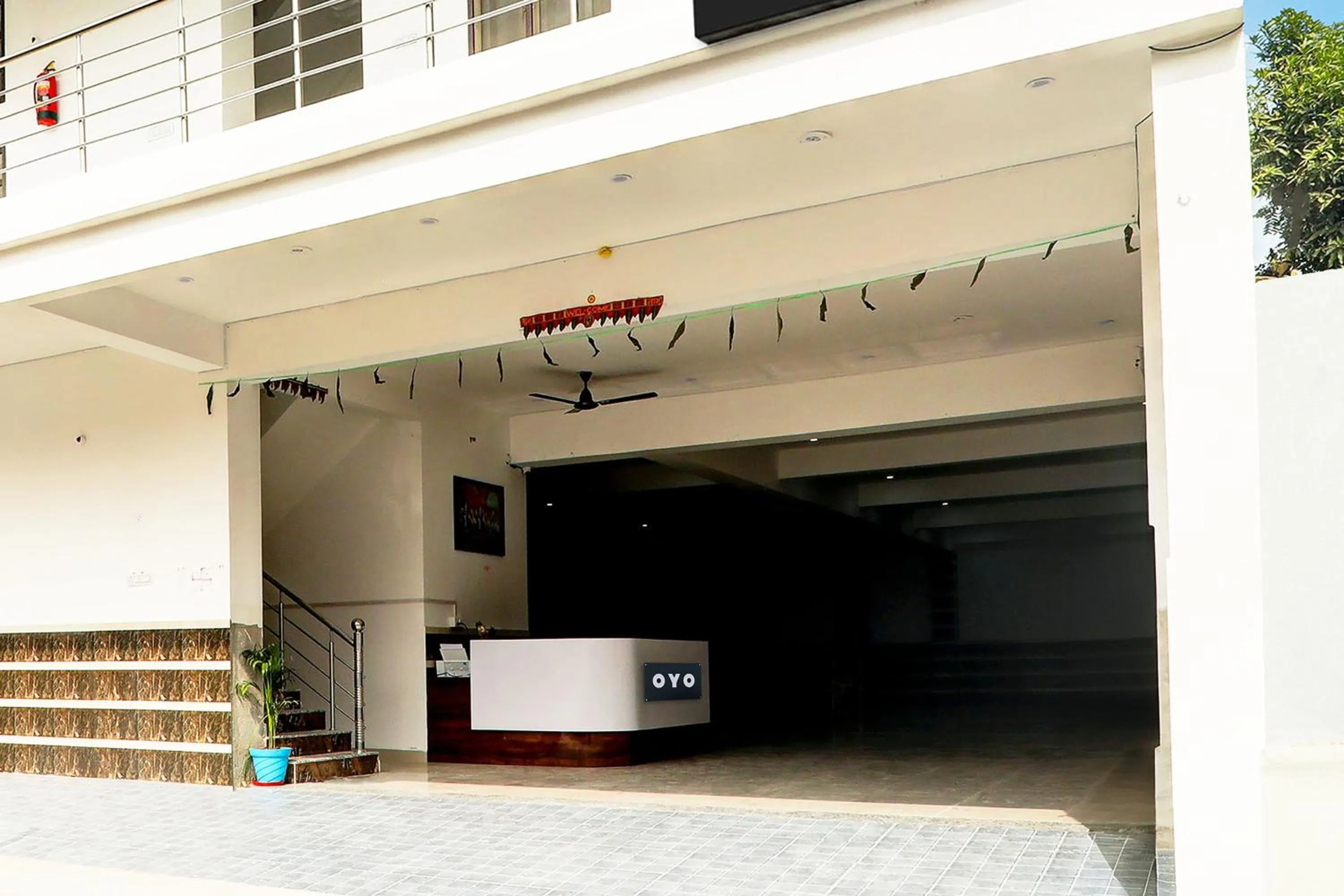 Facade/entrance in Hotel O JP INN