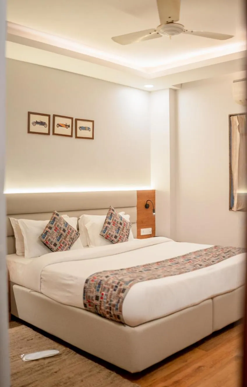 Bed in HHW Hotel- Agra