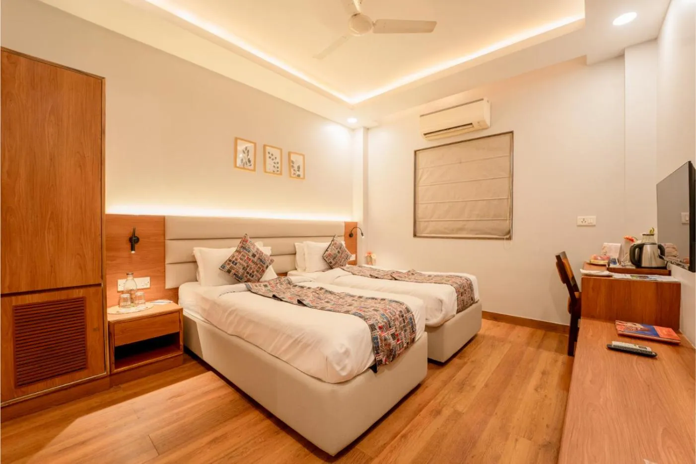 Bed in HHW Hotel- Agra