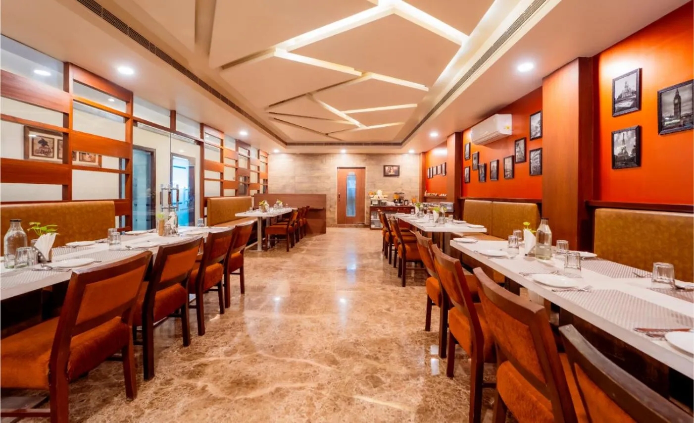 Dining area in HHW Hotel- Agra