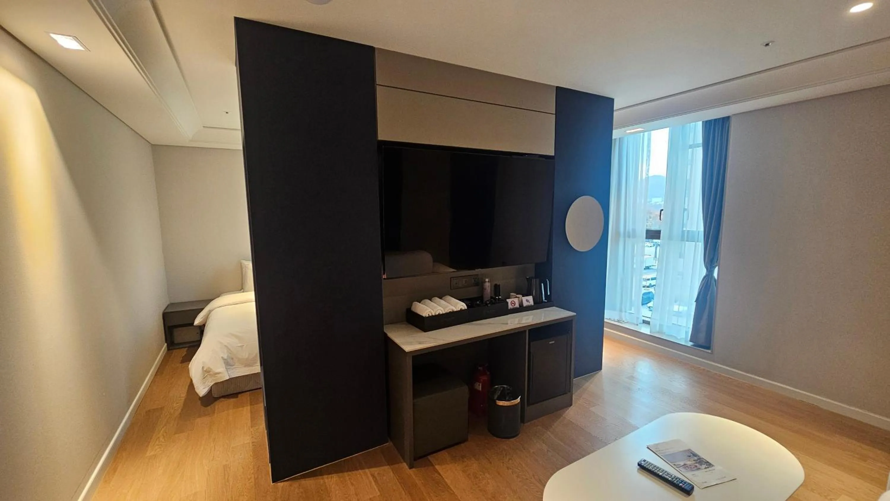 Bedroom in The Gleam Hotel