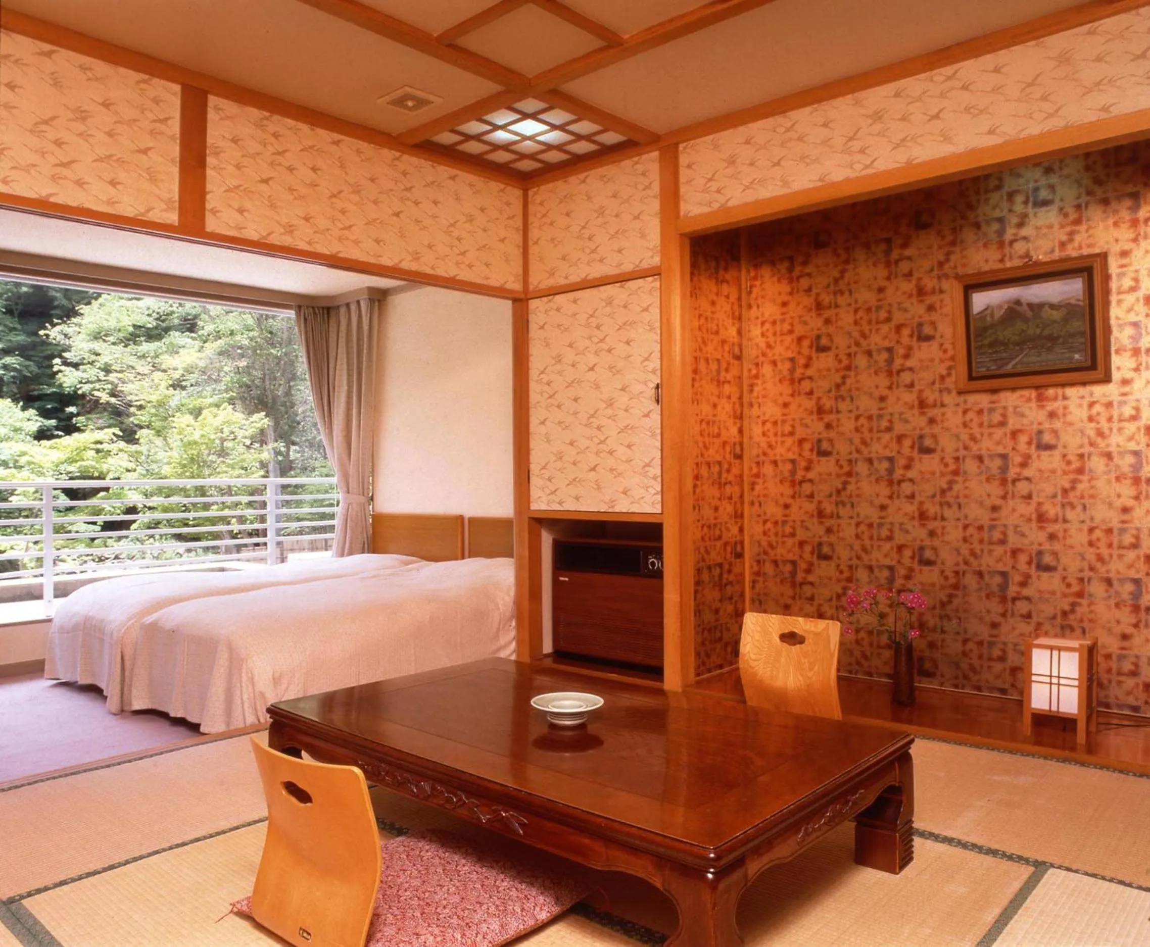 Photo of the whole room, Bed in Gensenkan