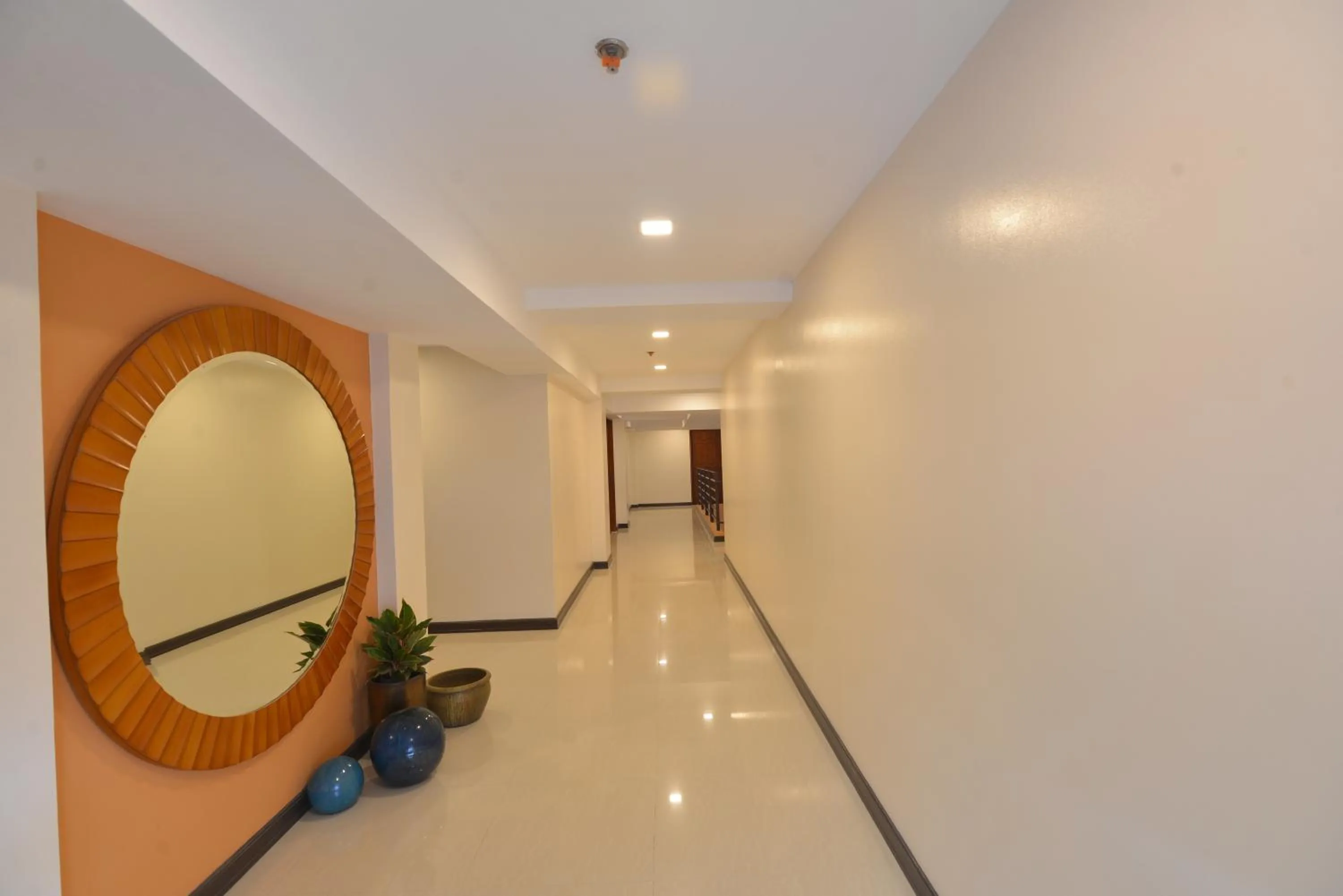 Decorative detail in Royal Suites Condotel