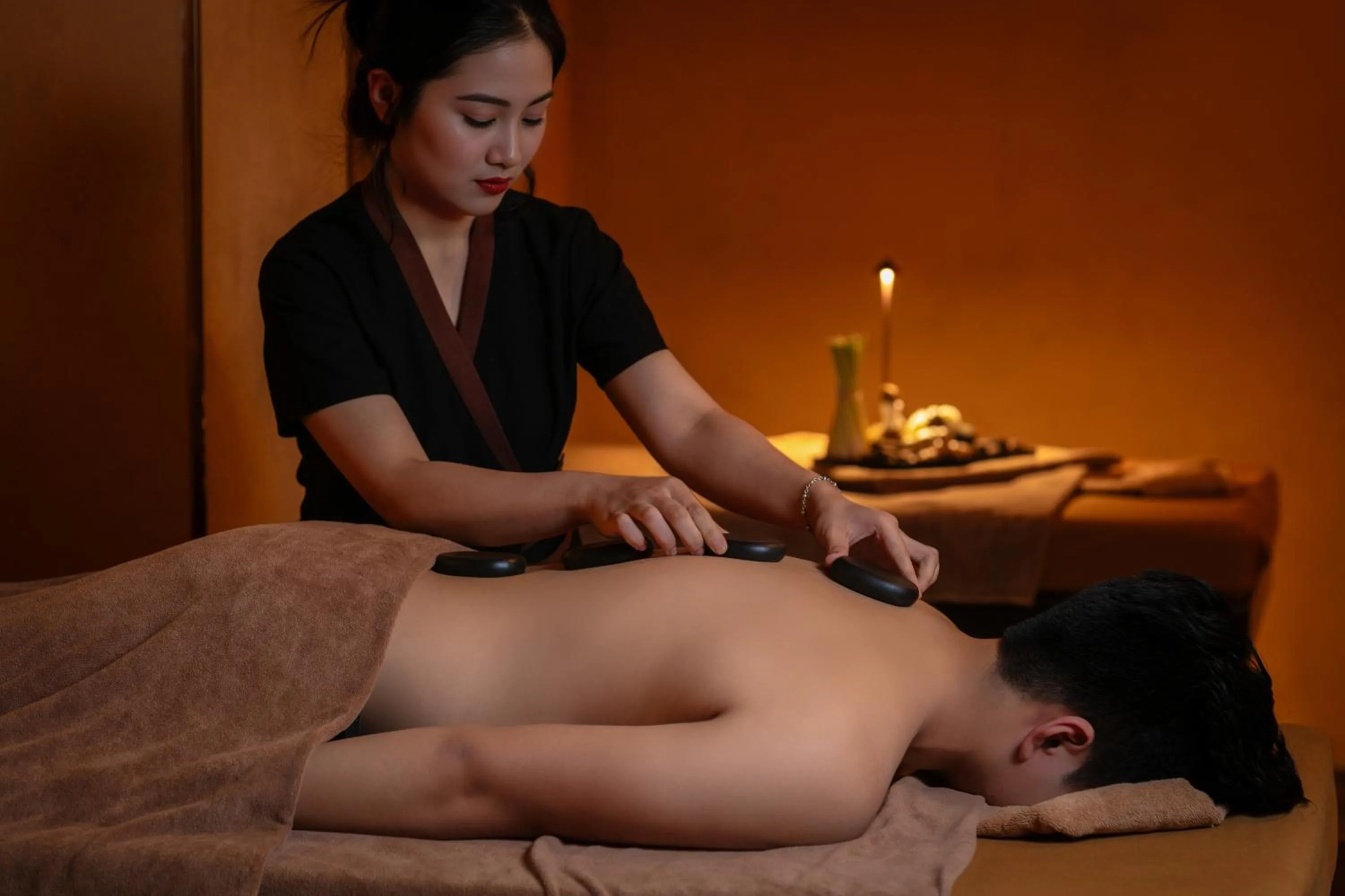 Massage in HOTEL de LAGOM