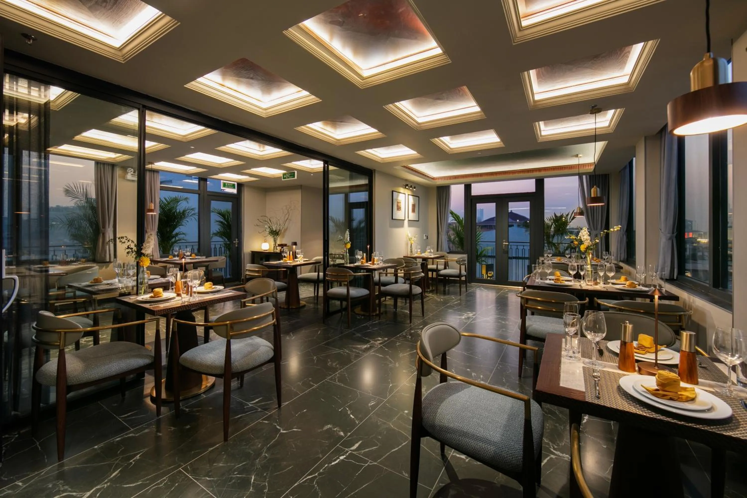 Restaurant/places to eat in HOTEL de LAGOM