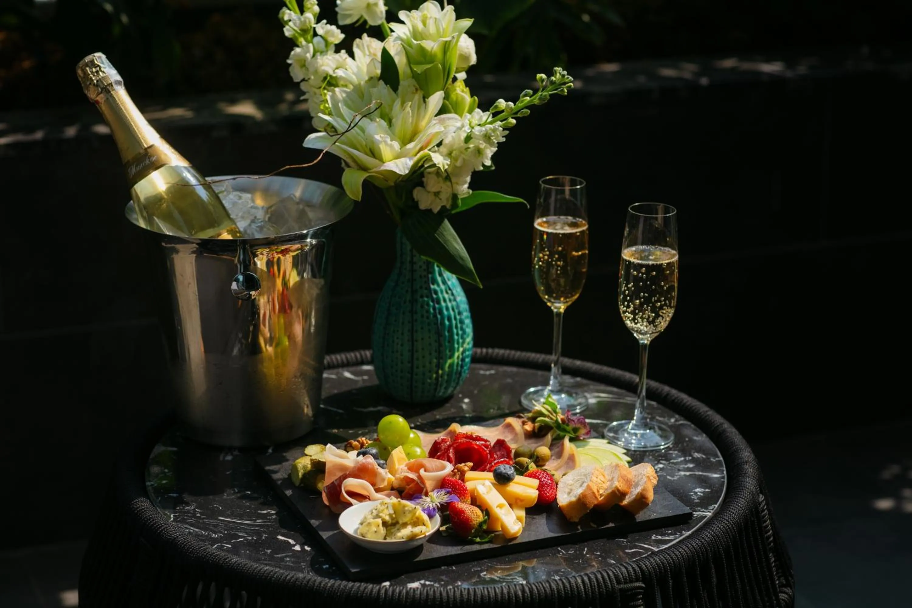 room service in HOTEL de LAGOM