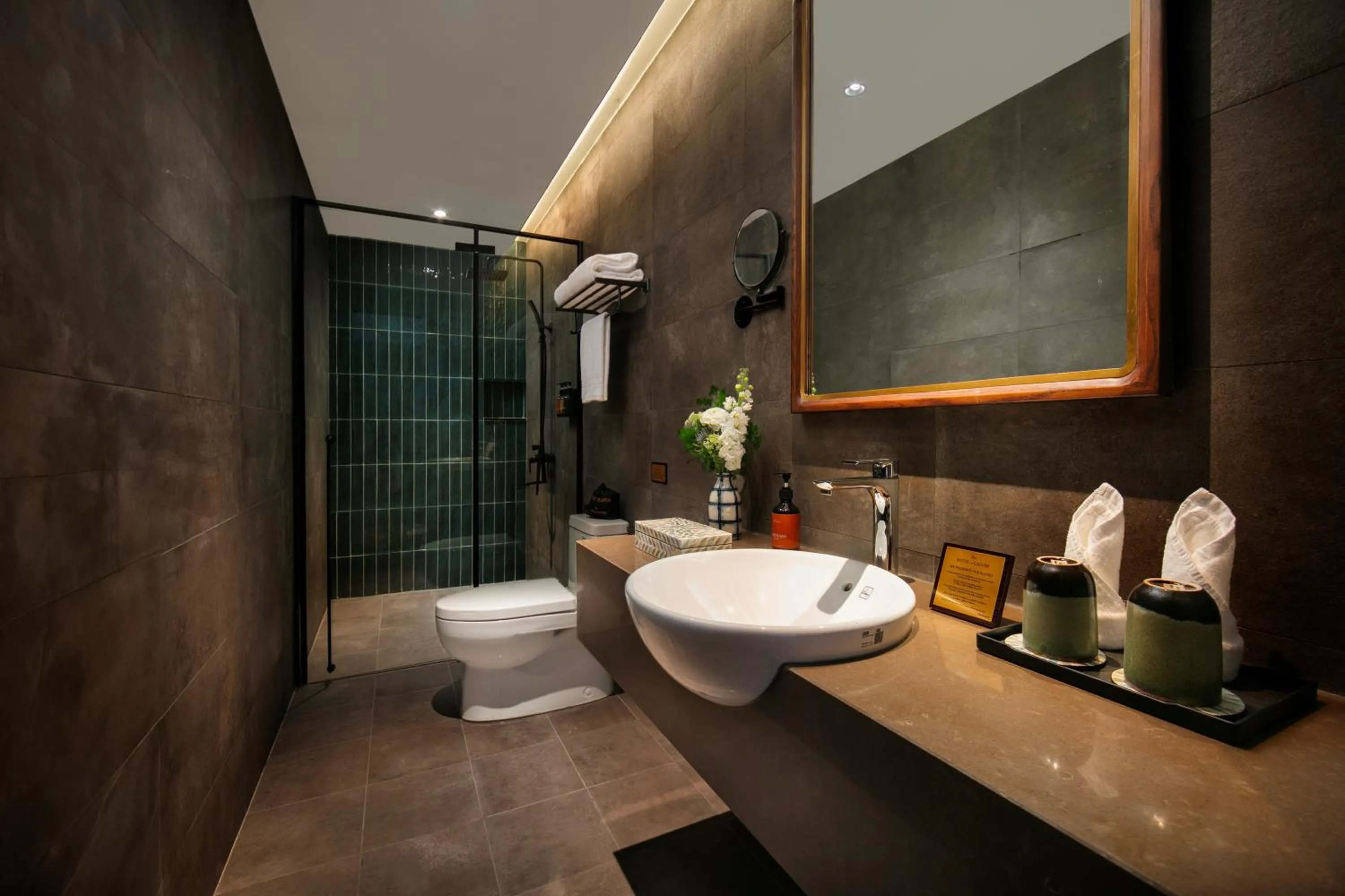 Shower in HOTEL de LAGOM