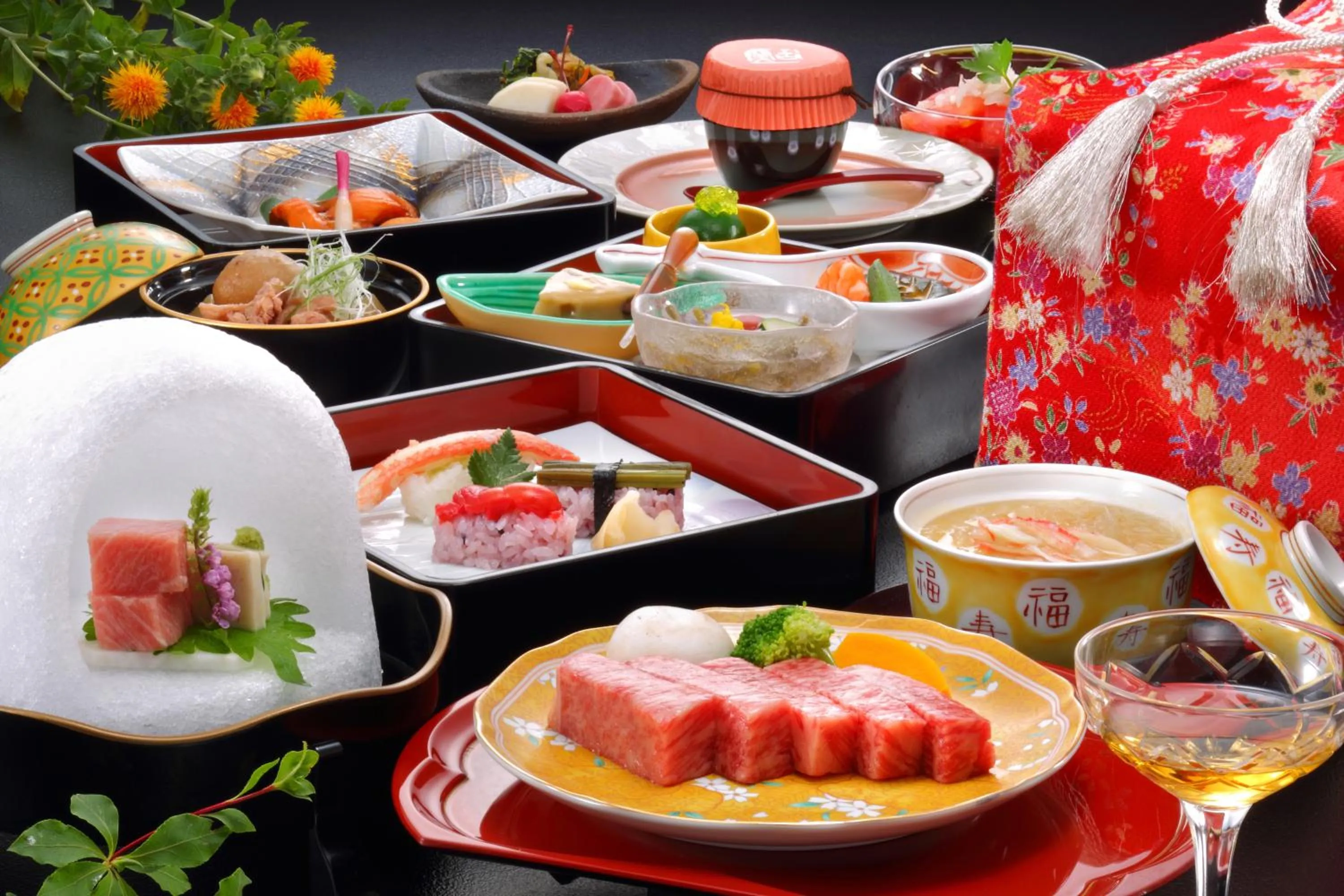 Food and drinks in Hotel Koyo