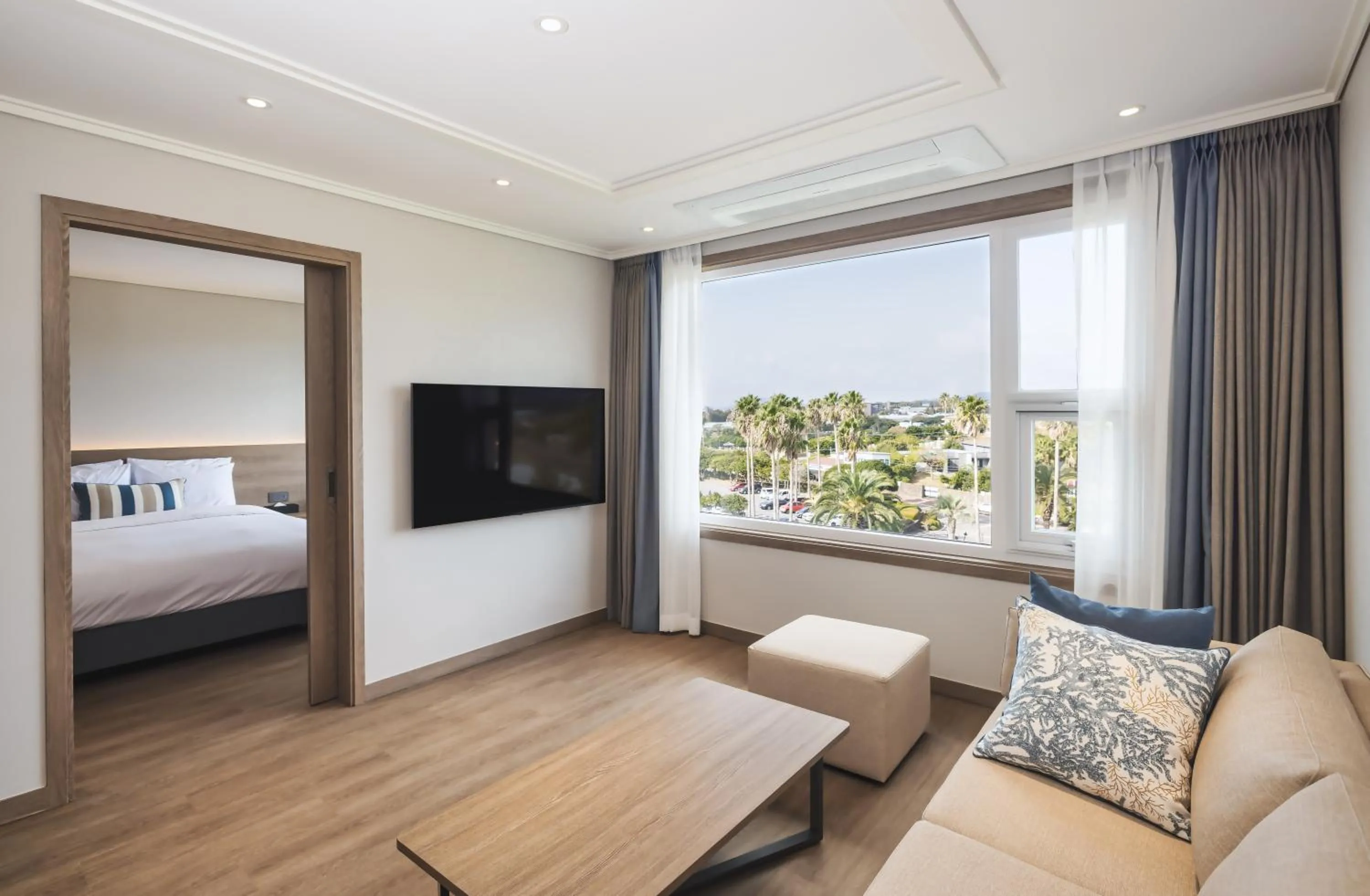 Decorative detail, Bed in Kensington Resort Seogwipo