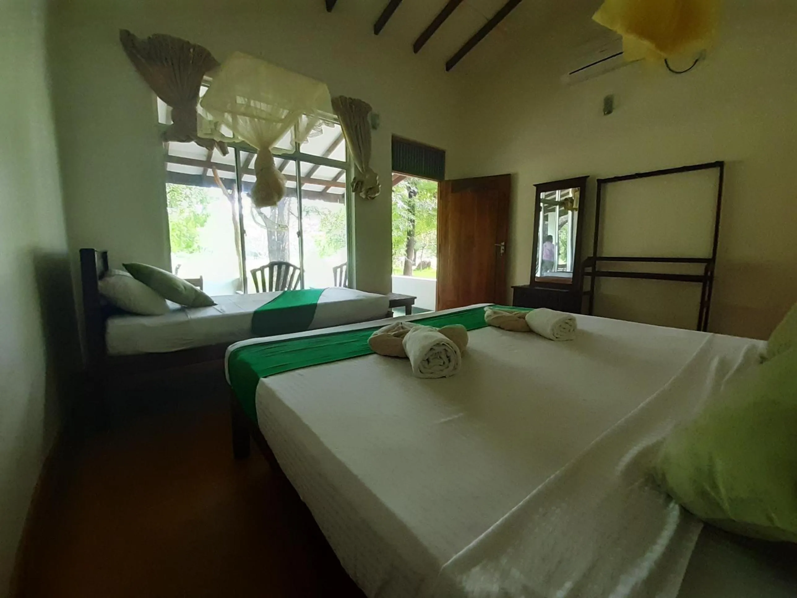 Photo of the whole room, Bed in Banana Rest Sigiriya