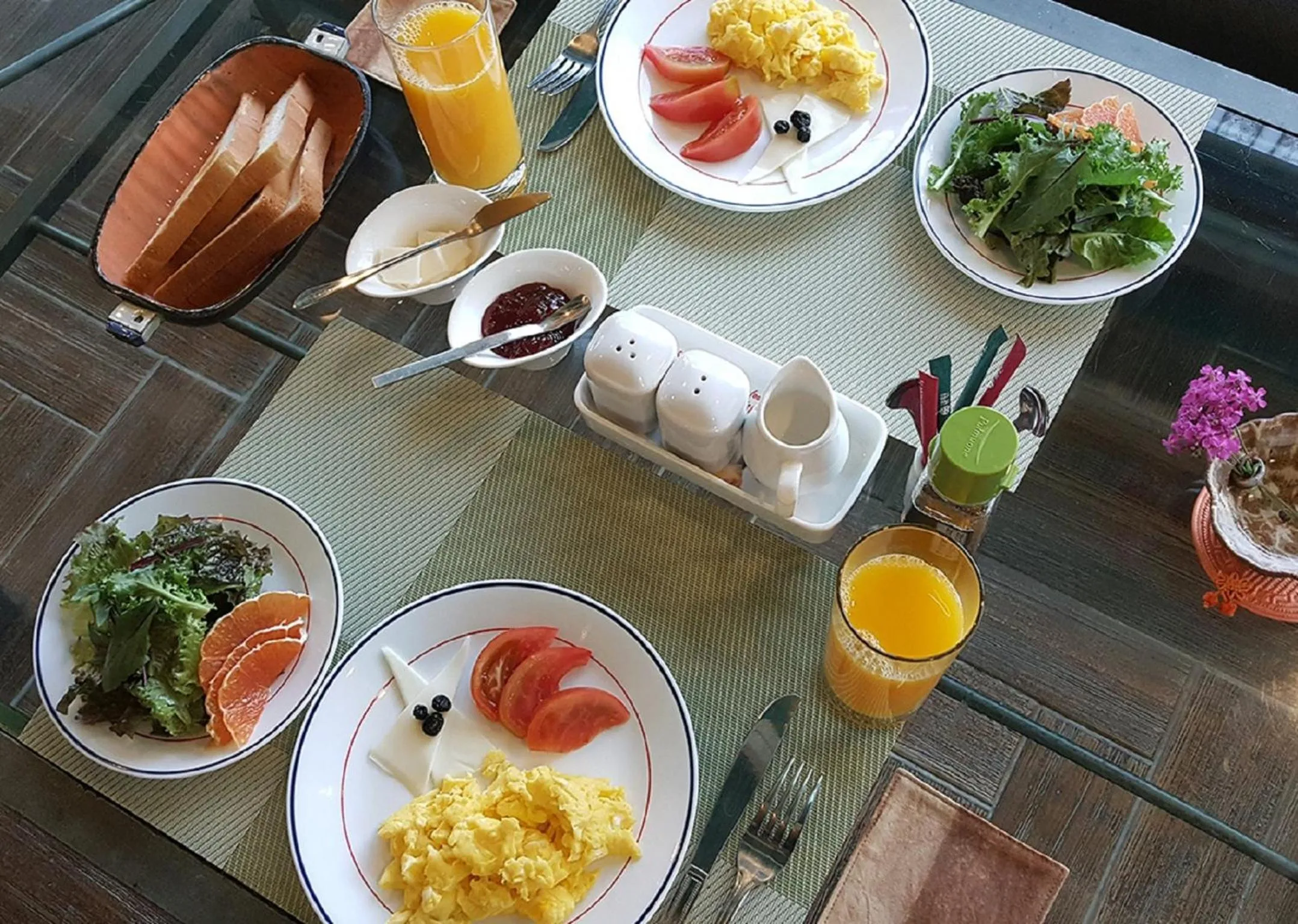 American breakfast in Yejeon Pension