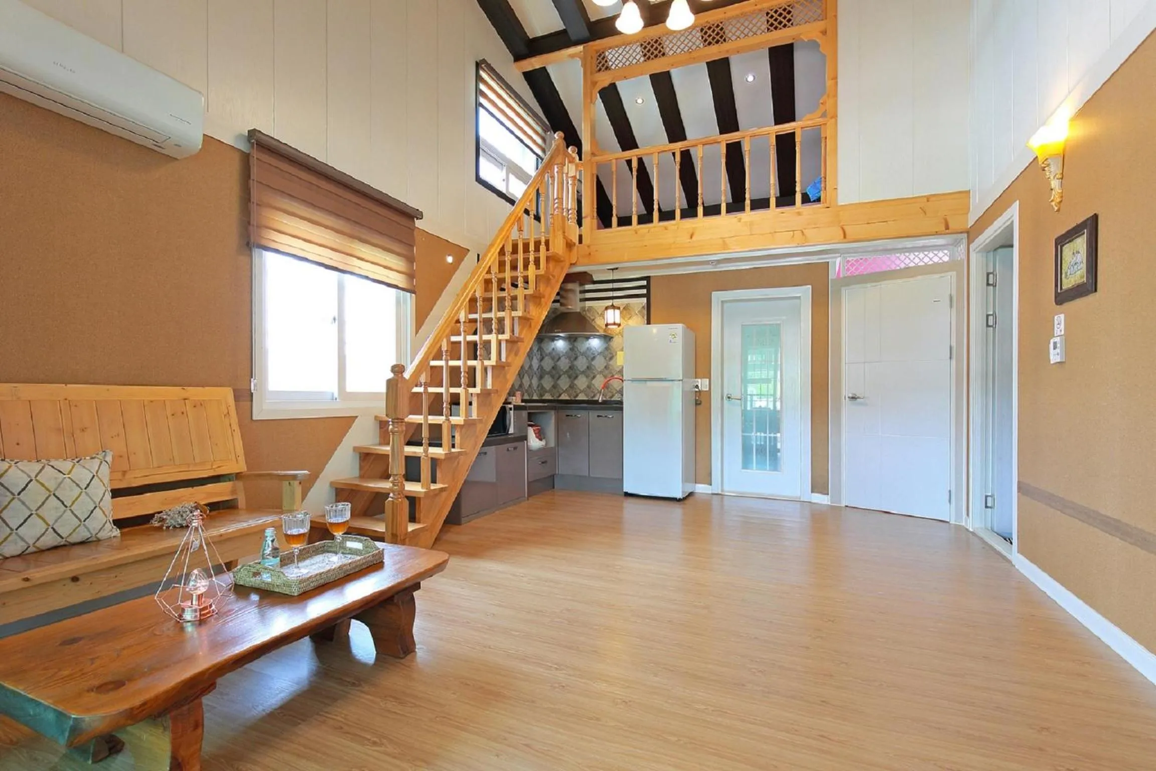 Photo of the whole room in Yejeon Pension