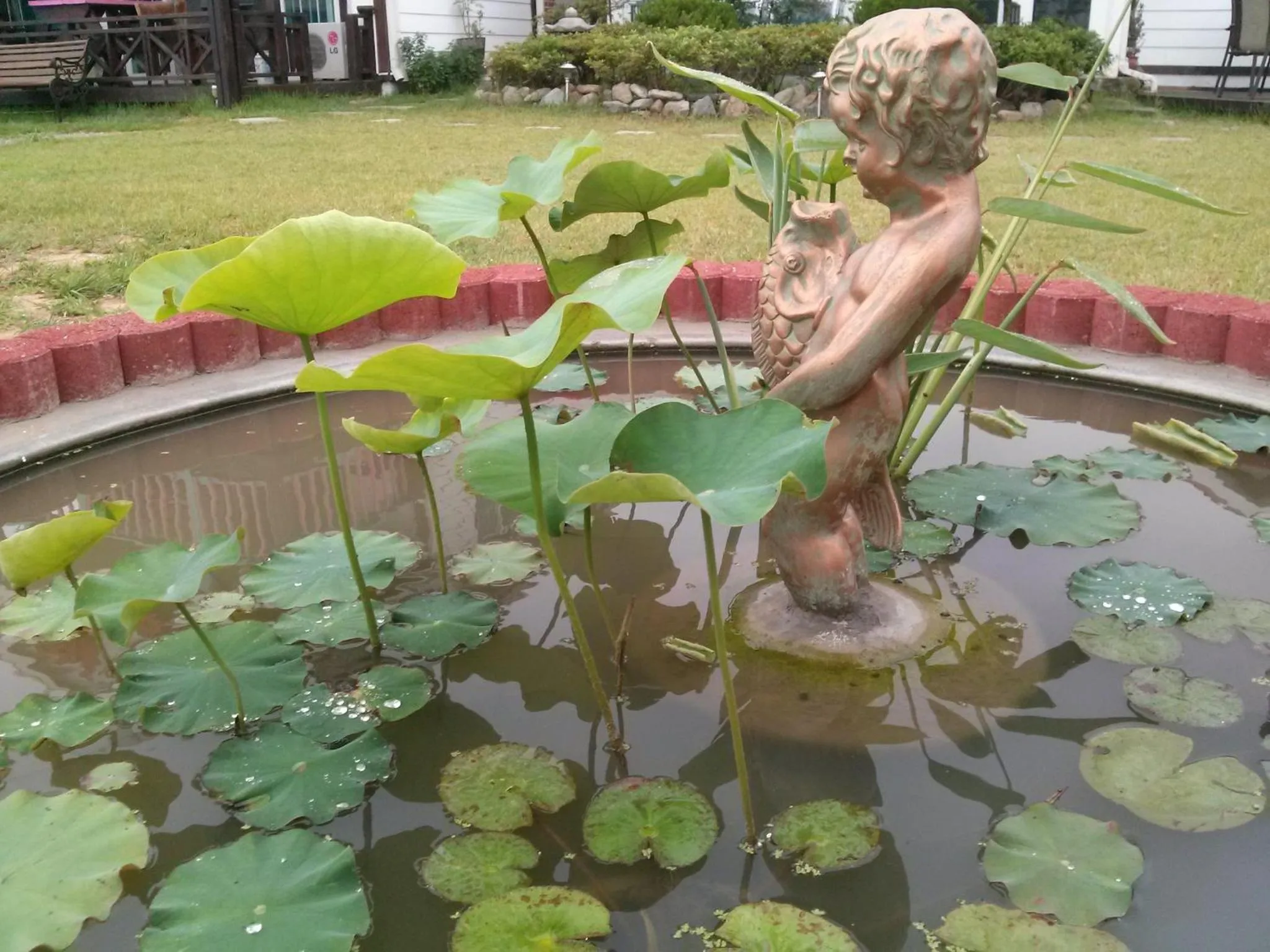 Facade/entrance in Yejeon Pension