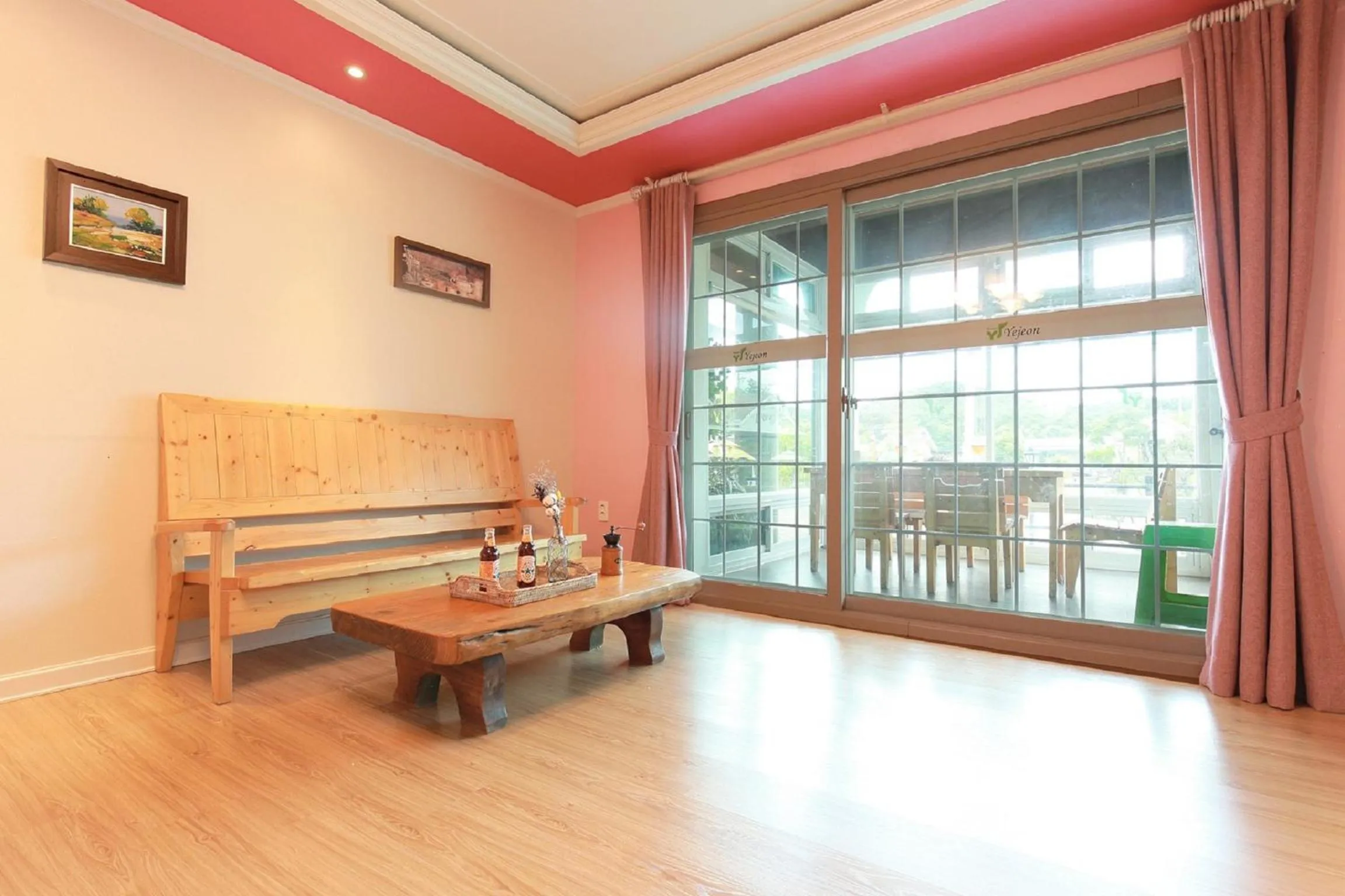Photo of the whole room in Yejeon Pension