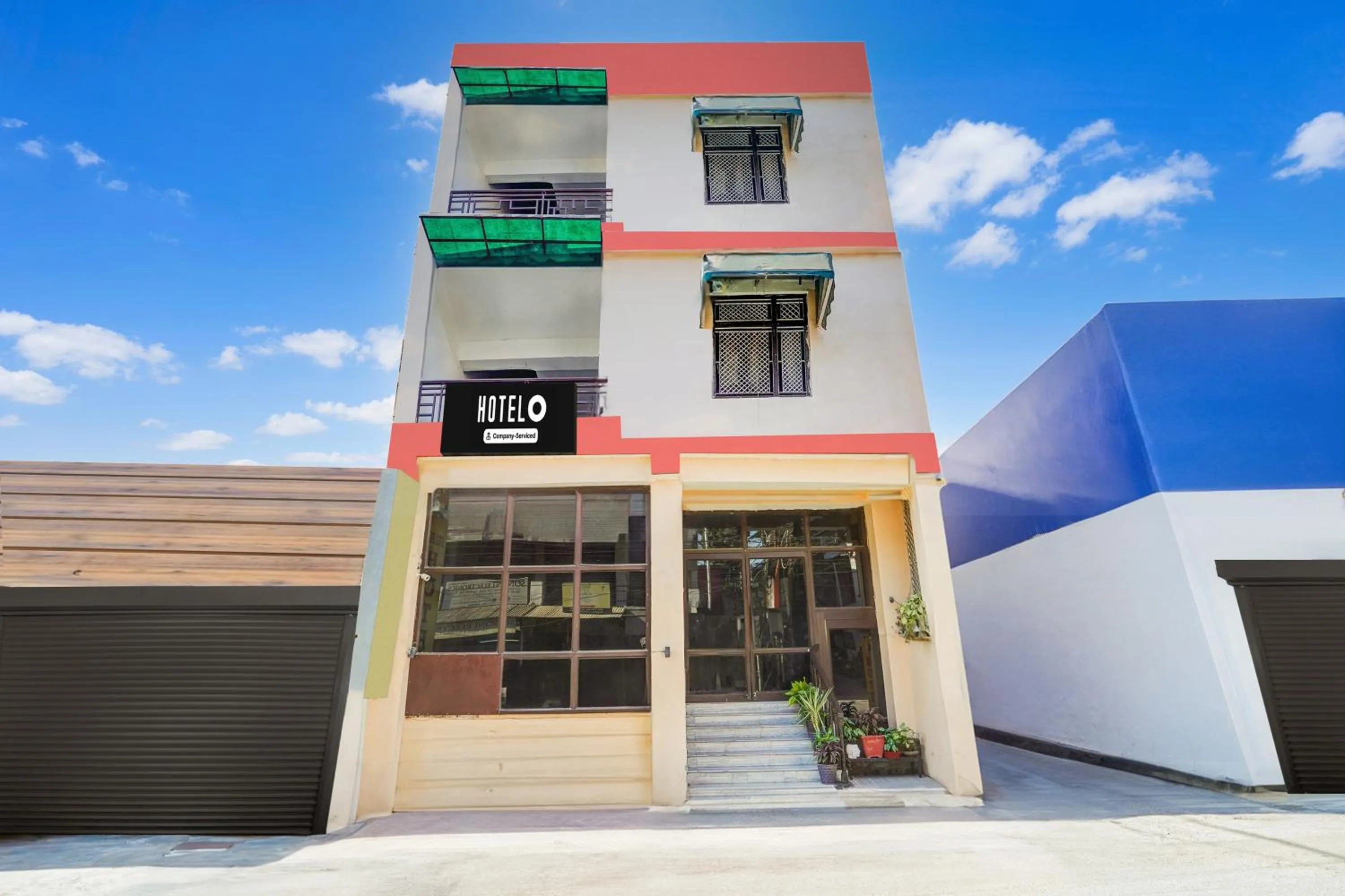 Hotel O Tyagi Road Near Prince Chowk