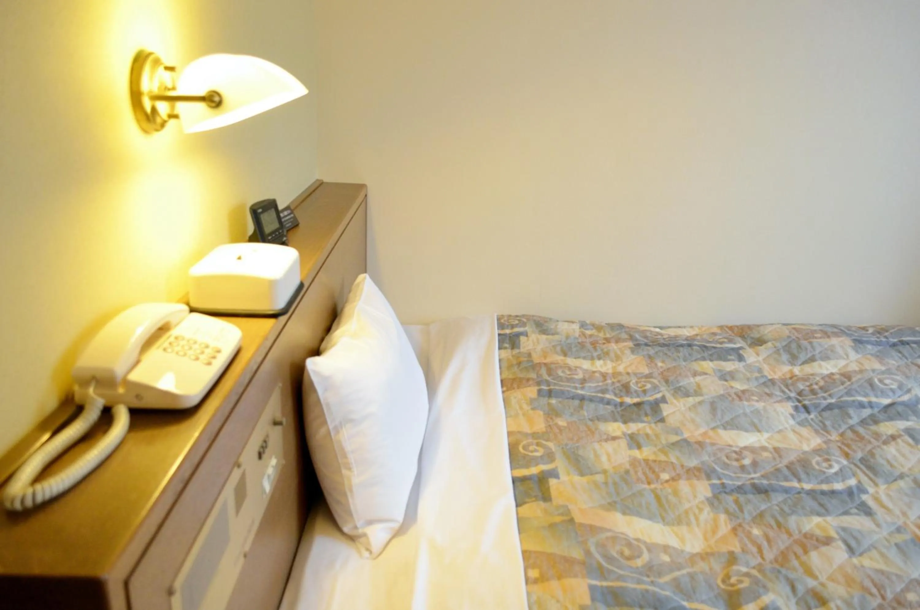 Bed in Yokohama Mandarin Hotel