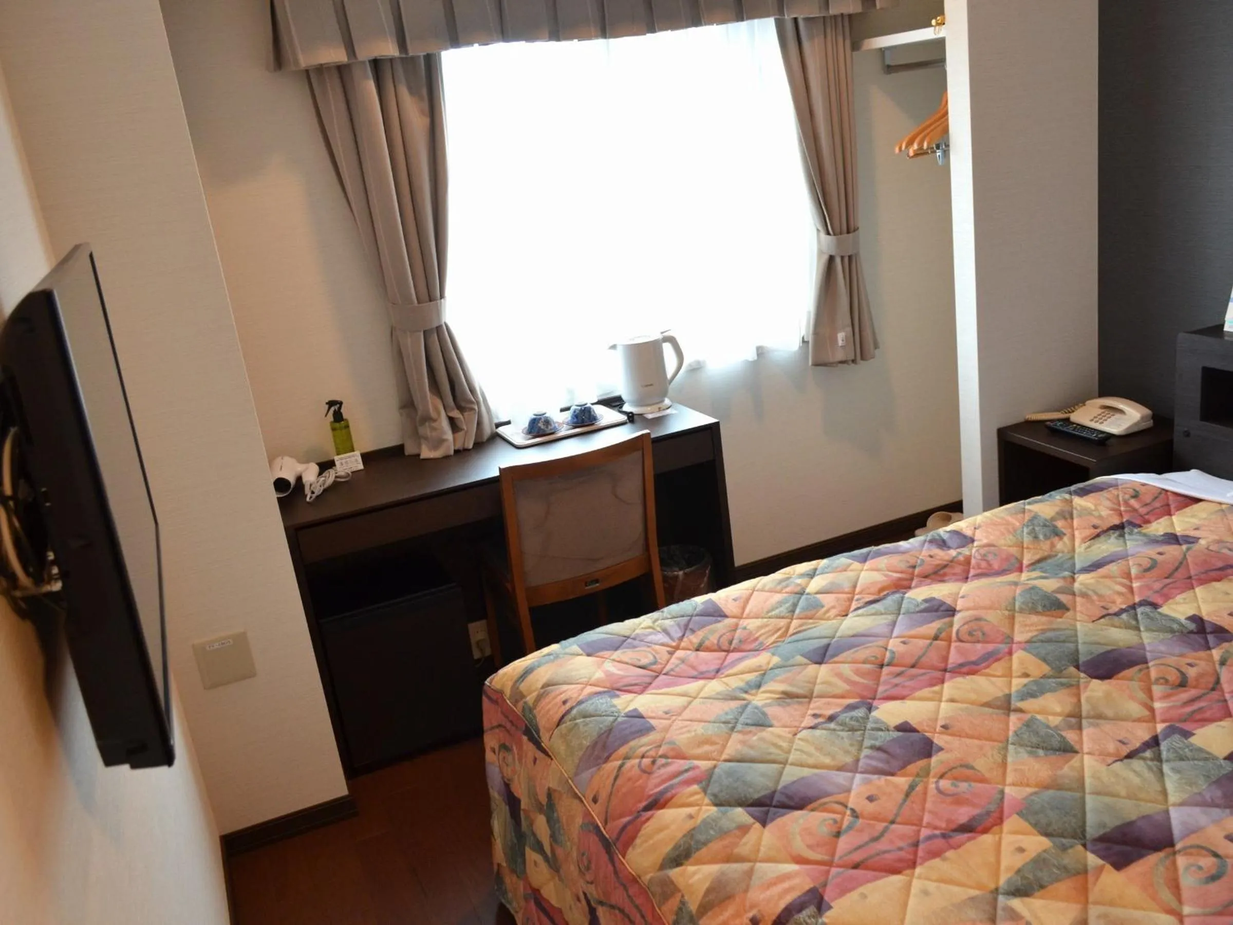 Bed in Yokohama Mandarin Hotel