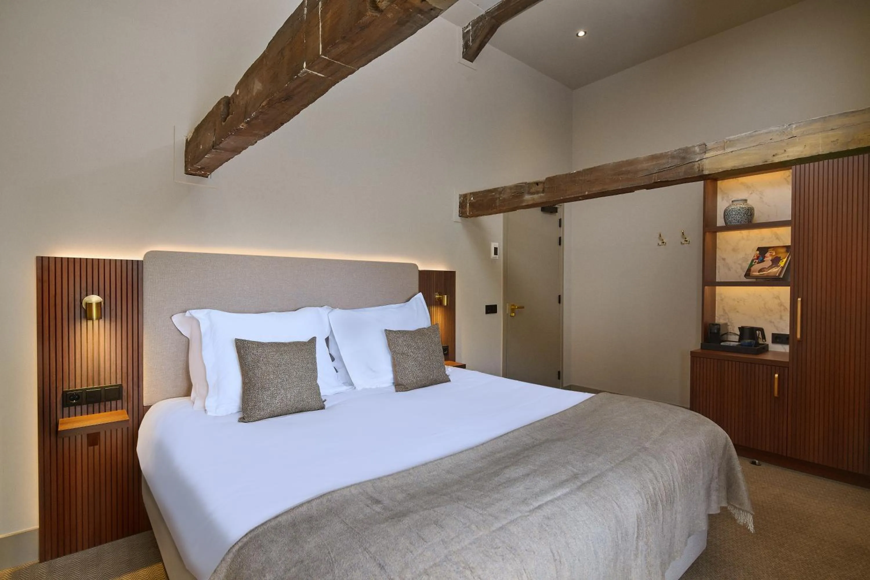 Bedroom, Bed in The Saints Hotel