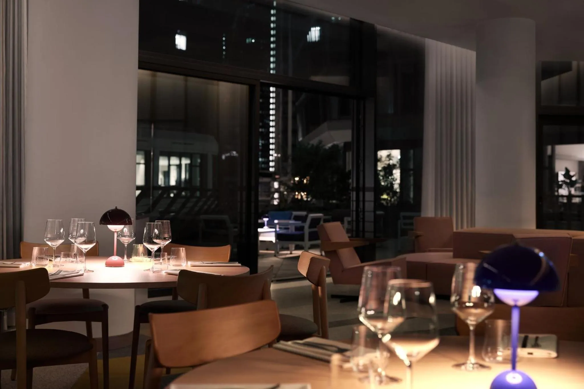 Meeting/conference room in Kimpton Main Frankfurt by IHG