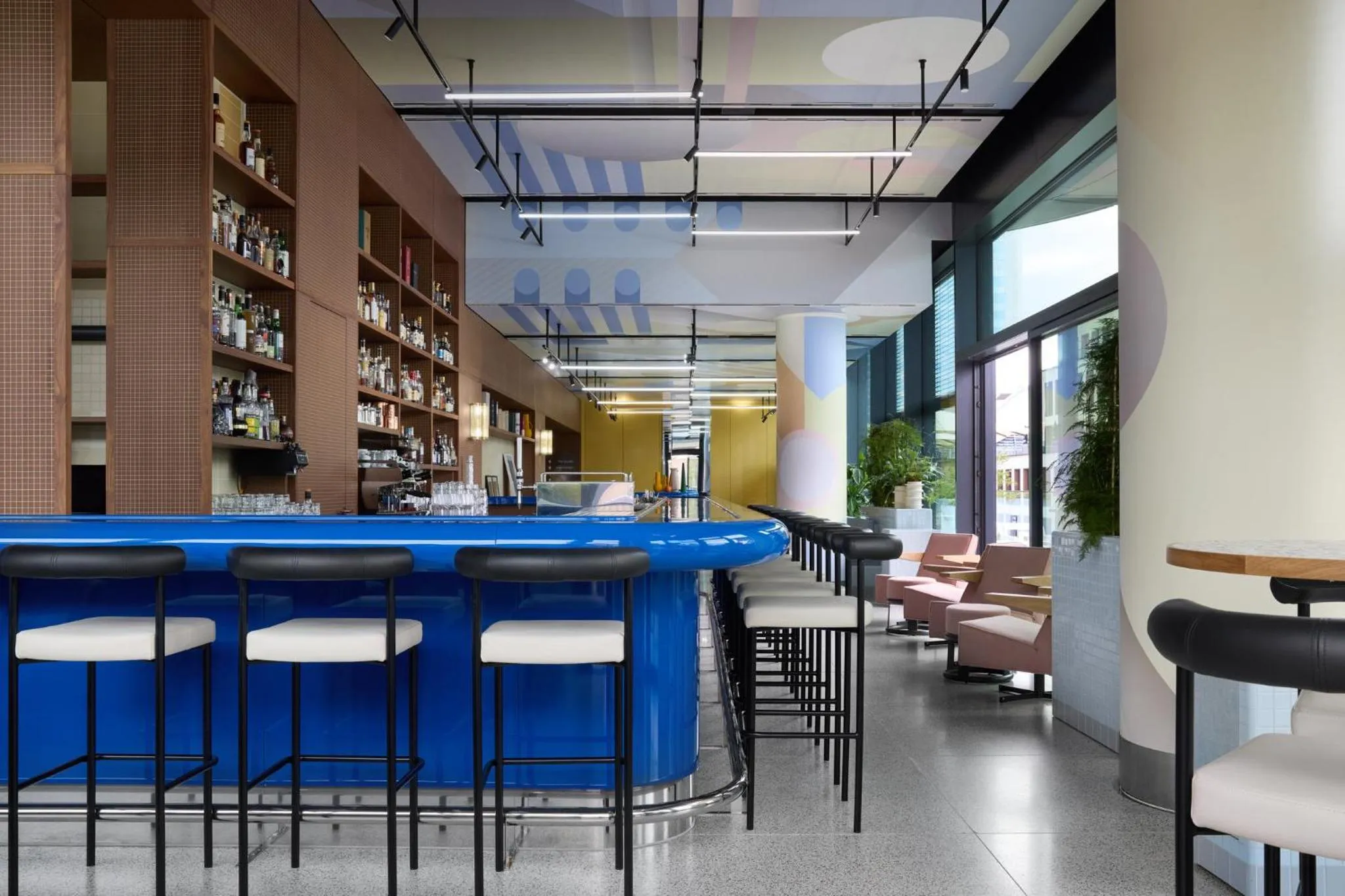 Restaurant/places to eat in Kimpton Main Frankfurt by IHG