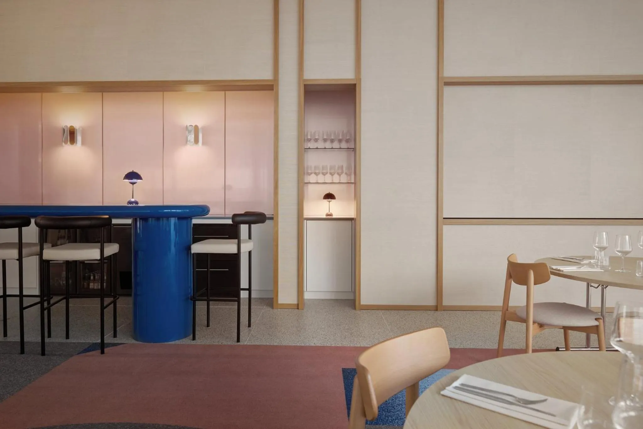 Meeting/conference room in Kimpton Main Frankfurt by IHG