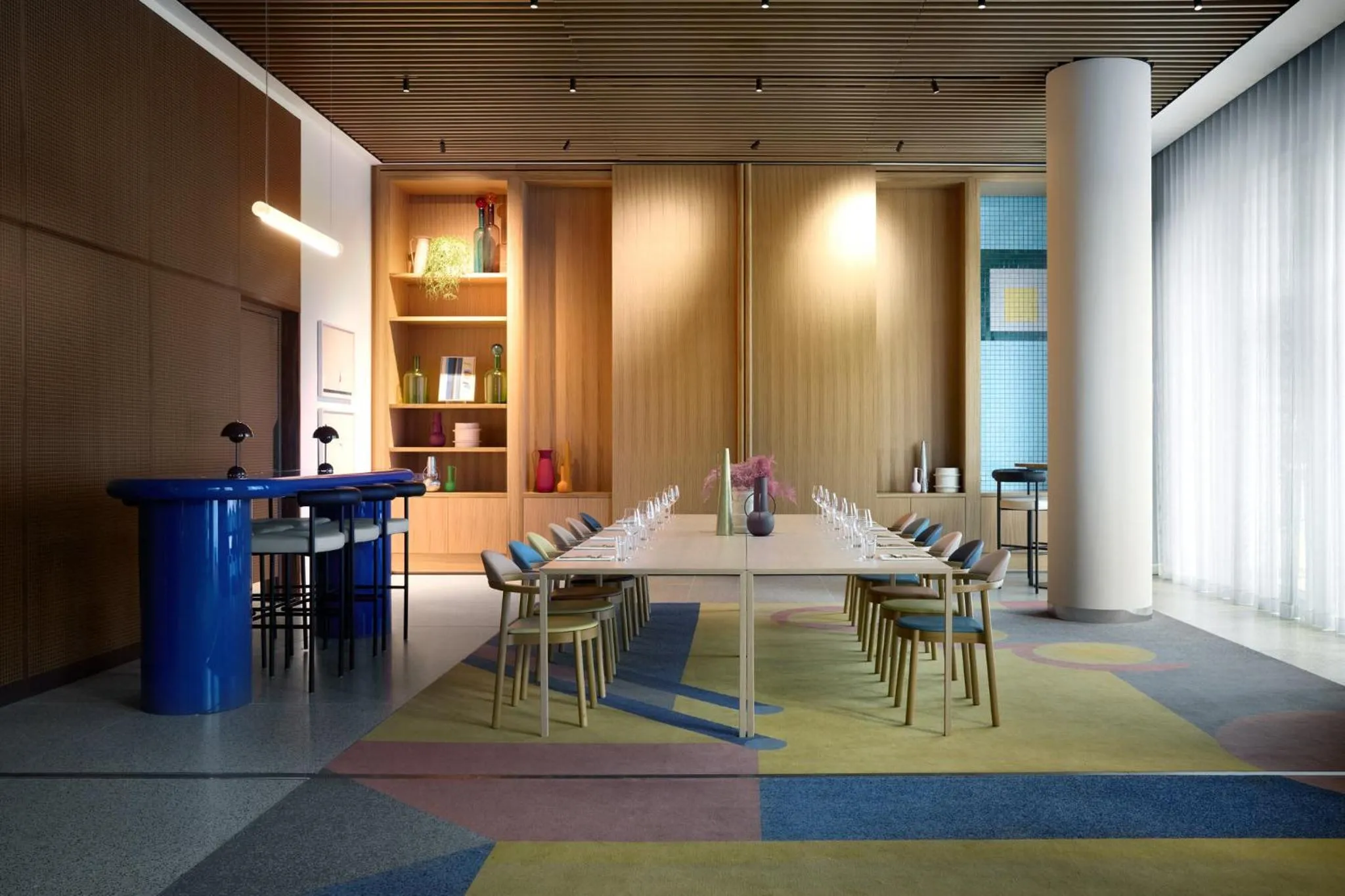 Meeting/conference room in Kimpton Main Frankfurt by IHG