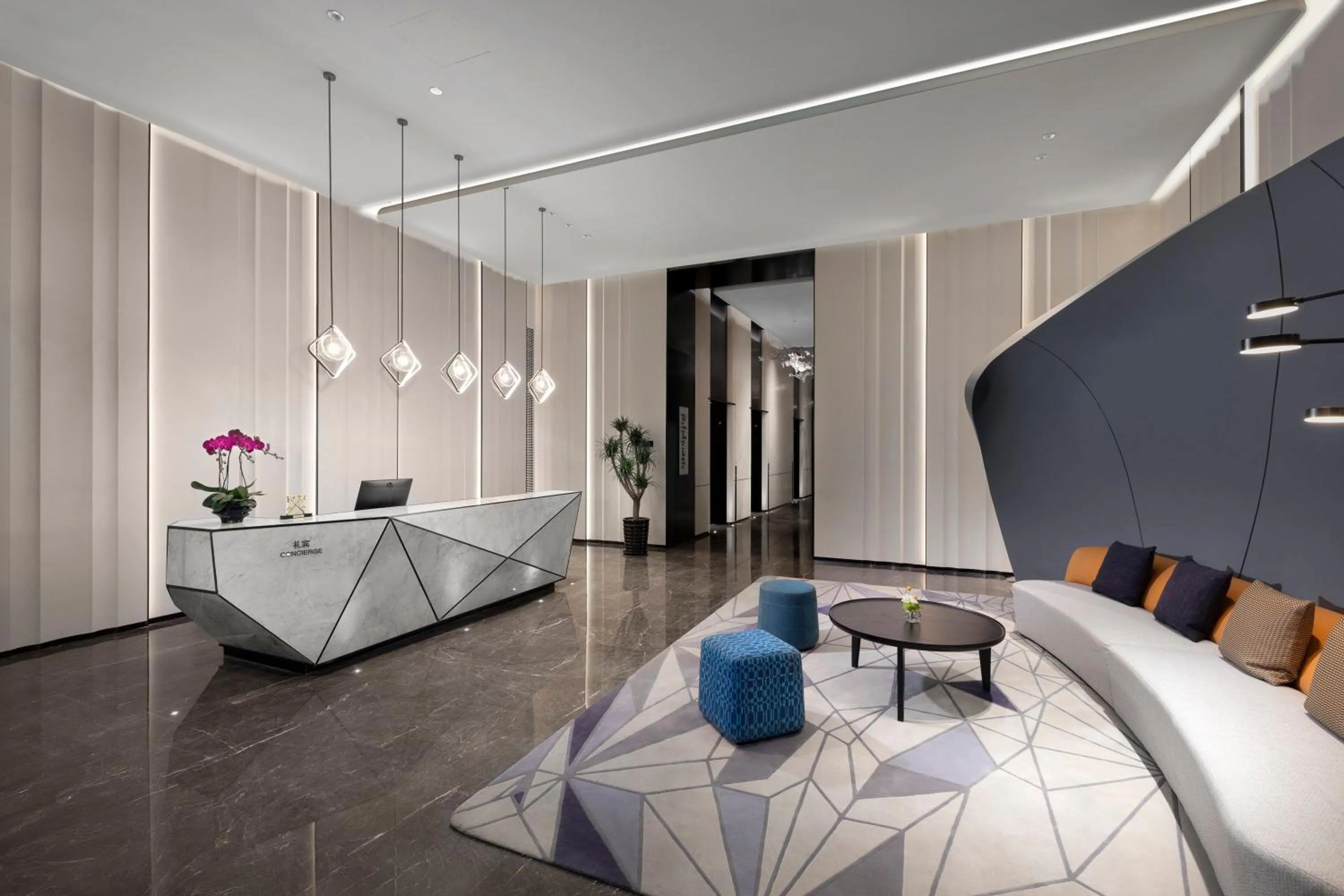 Property building, Bed in Crowne Plaza Taizhou City Center by IHG