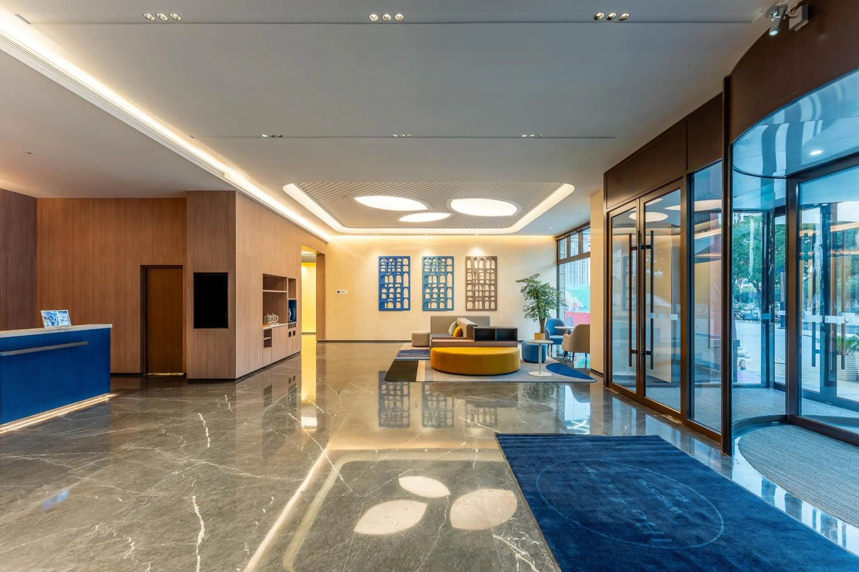 Lobby or reception in Holiday Inn Express Luoyang Longmen by IHG