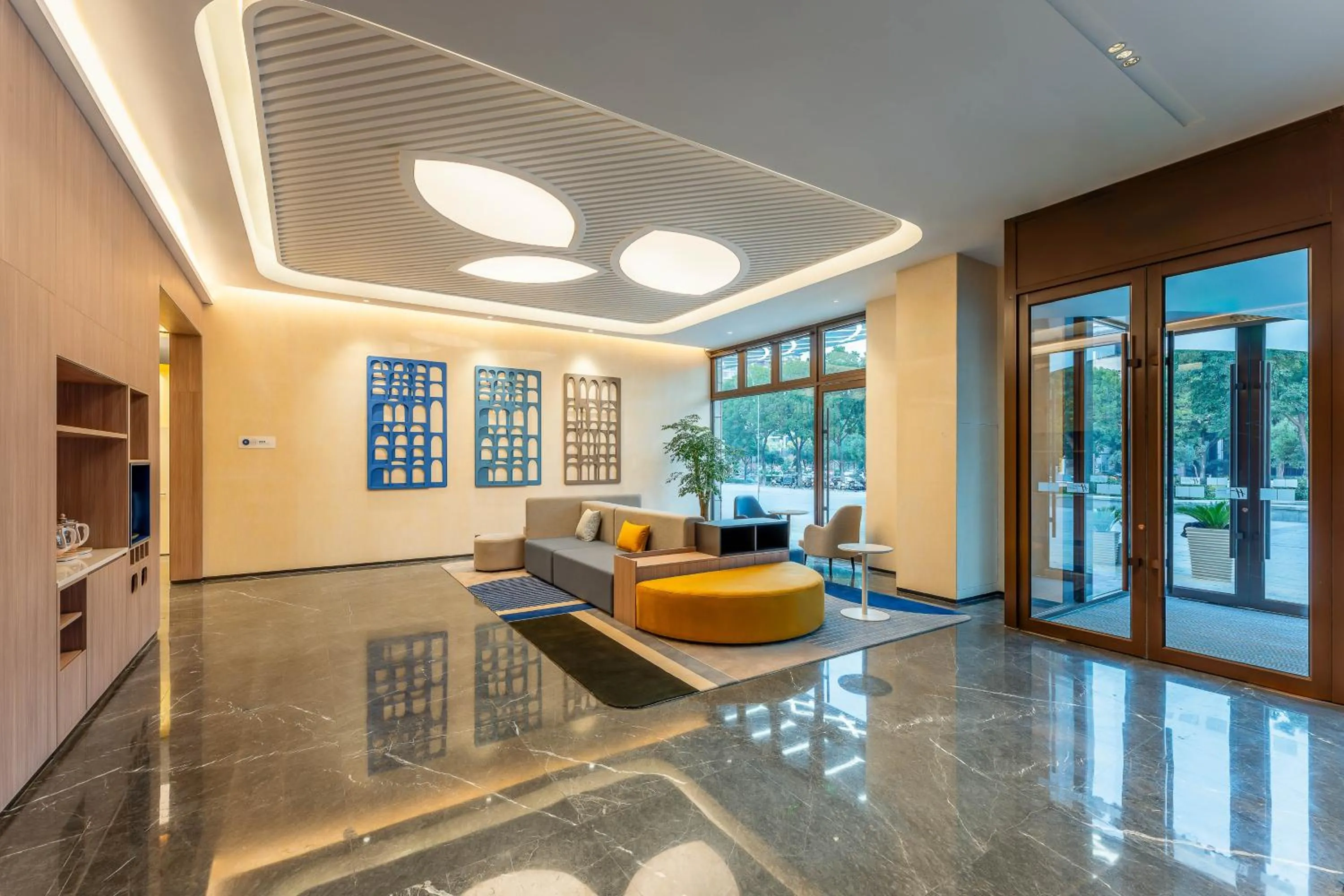 Lobby or reception in Holiday Inn Express Luoyang Longmen by IHG