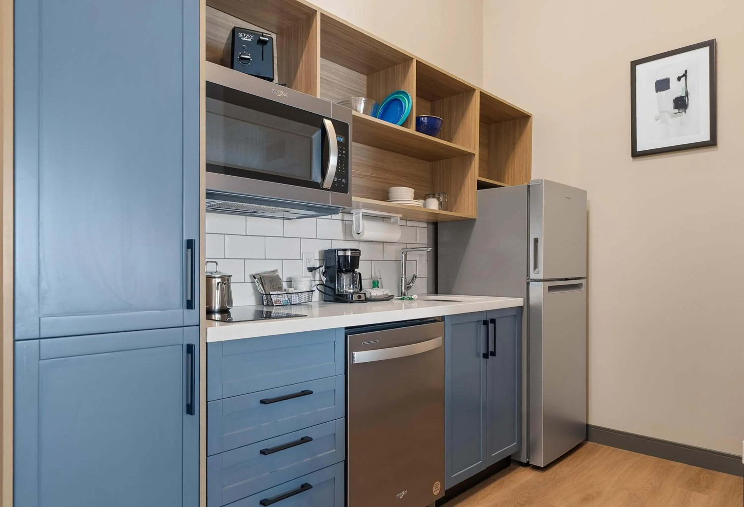 Photo of the whole room in Candlewood Suites Perry-National Fairground Area by IHG