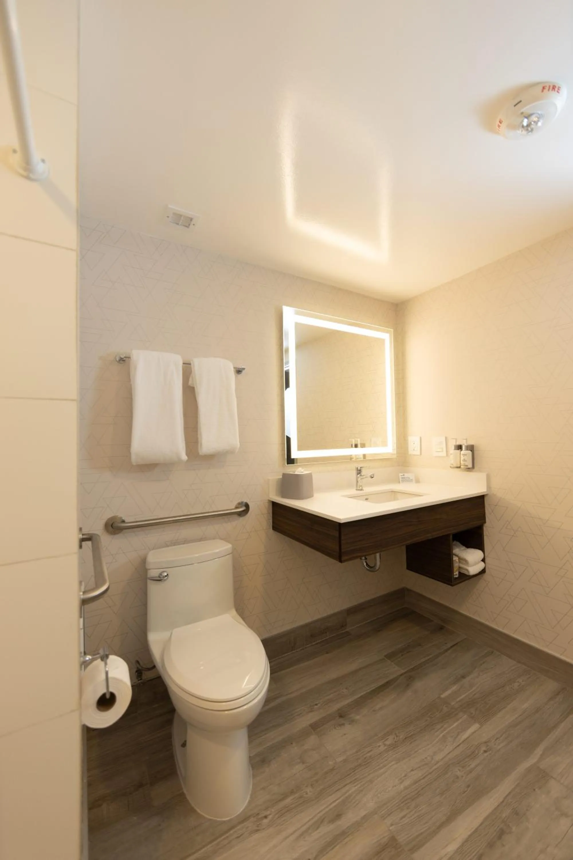 Bathroom in Holiday Inn Express & Suites Mazatlan by IHG