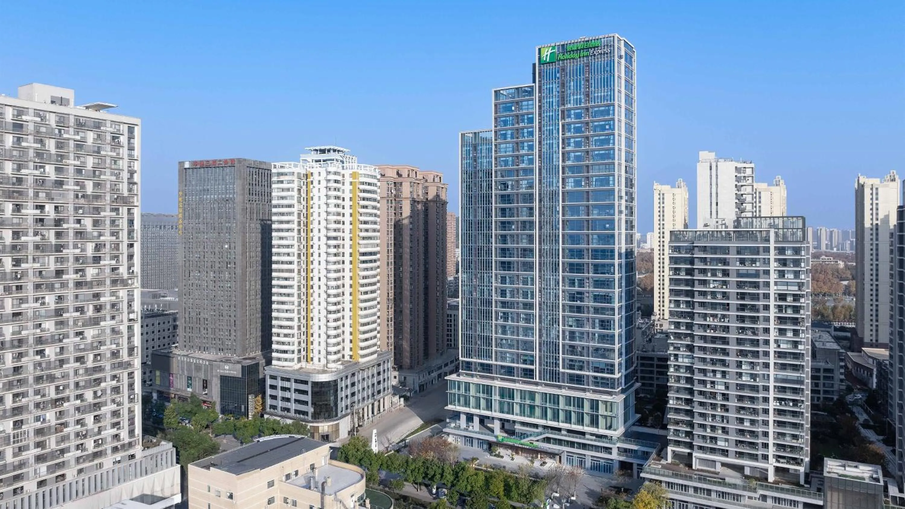 Property building in Holiday Inn Express Wuhan East Lake by IHG