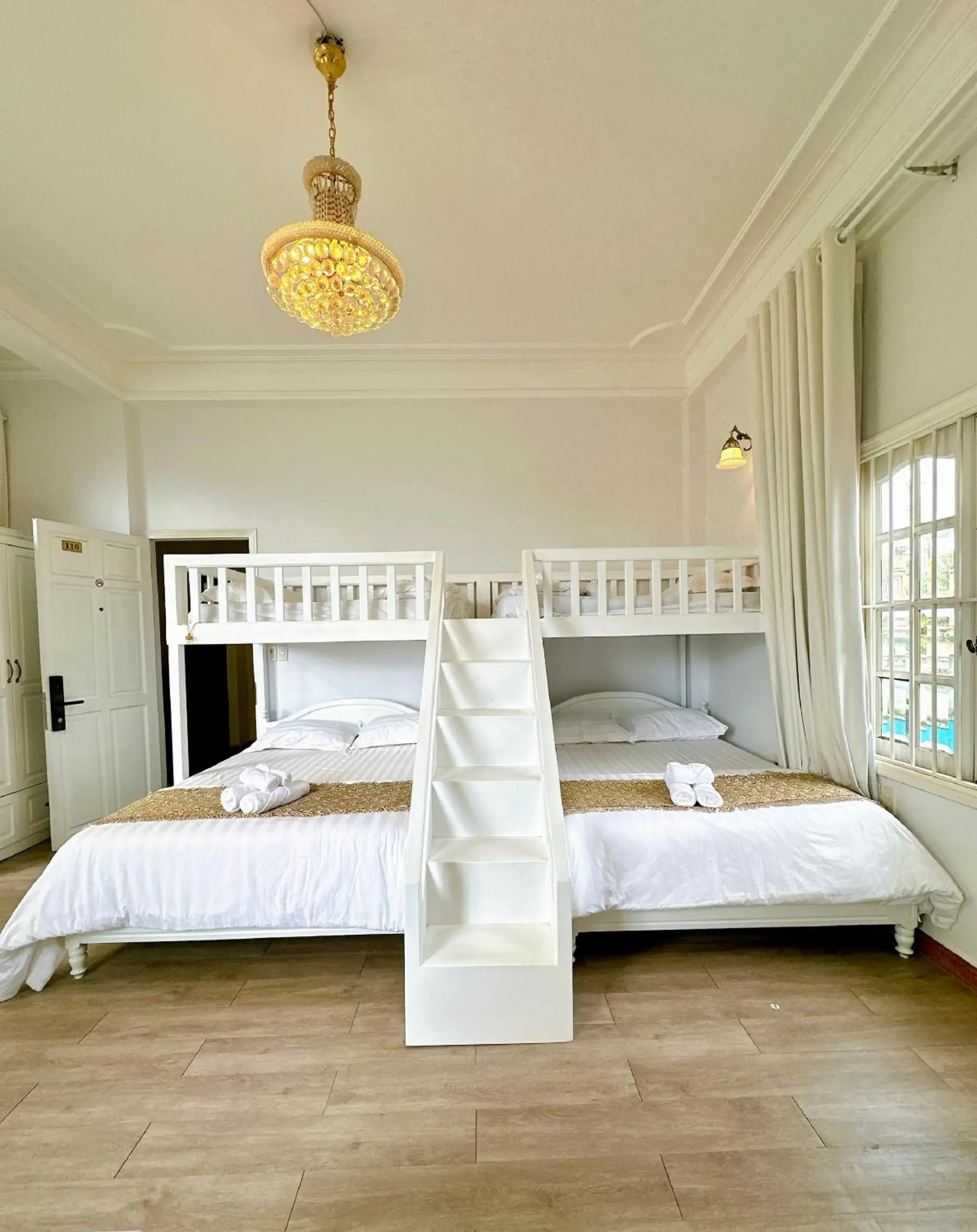 Studio in Le Petit Paris Dalat Hotel Studio in Le Petit Paris Dalat Hotel