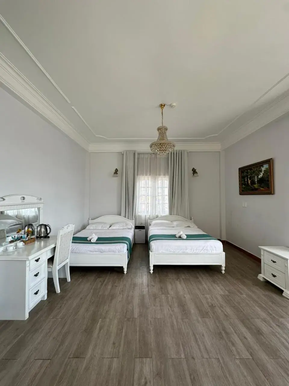 Deluxe Family Room in Le Petit Paris Dalat Hotel Deluxe Family Room in Le Petit Paris Dalat Hotel